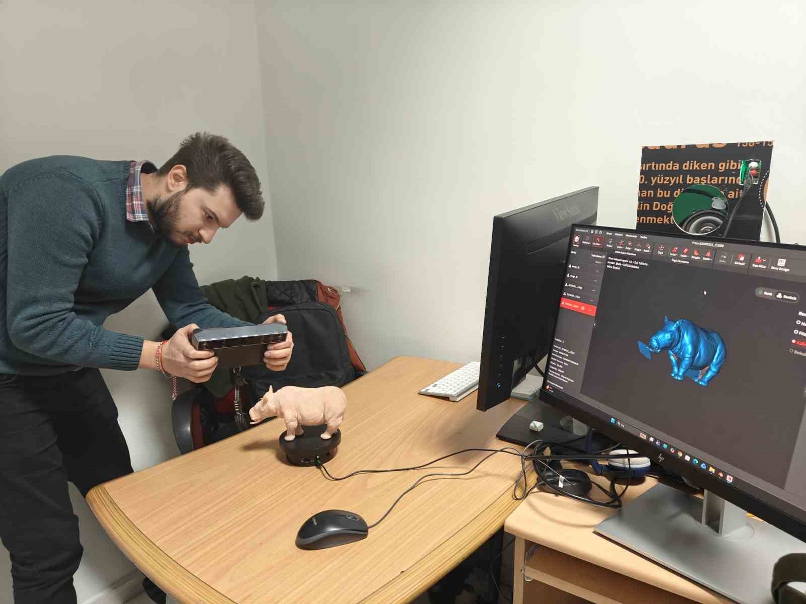 Milyon yıllık tarih minyatürleştiriliyor
