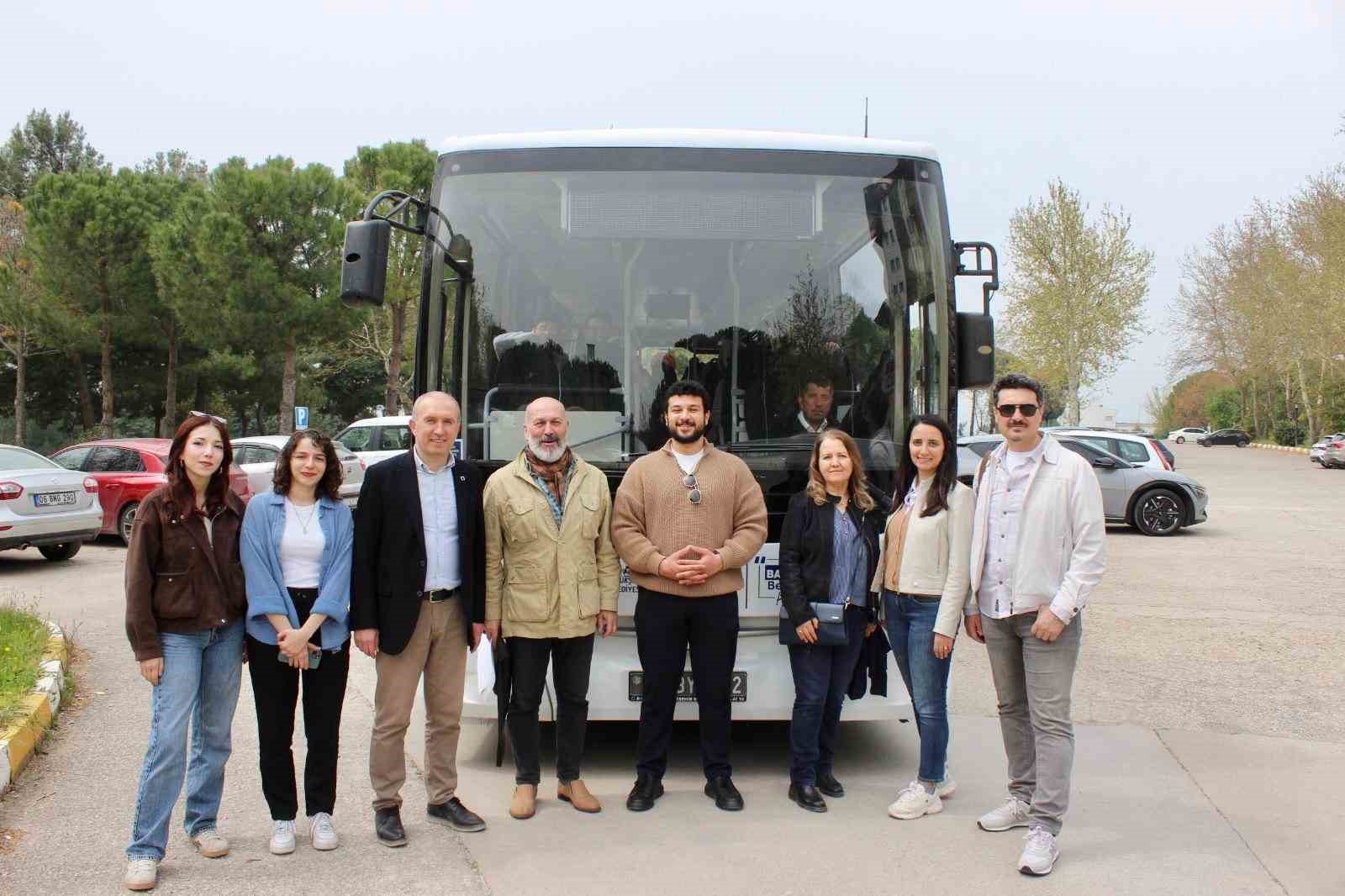 Mimarlar Bigadiç’te Hassa Mimarlar Ocağı’nın mimari eserlerini inceledi
