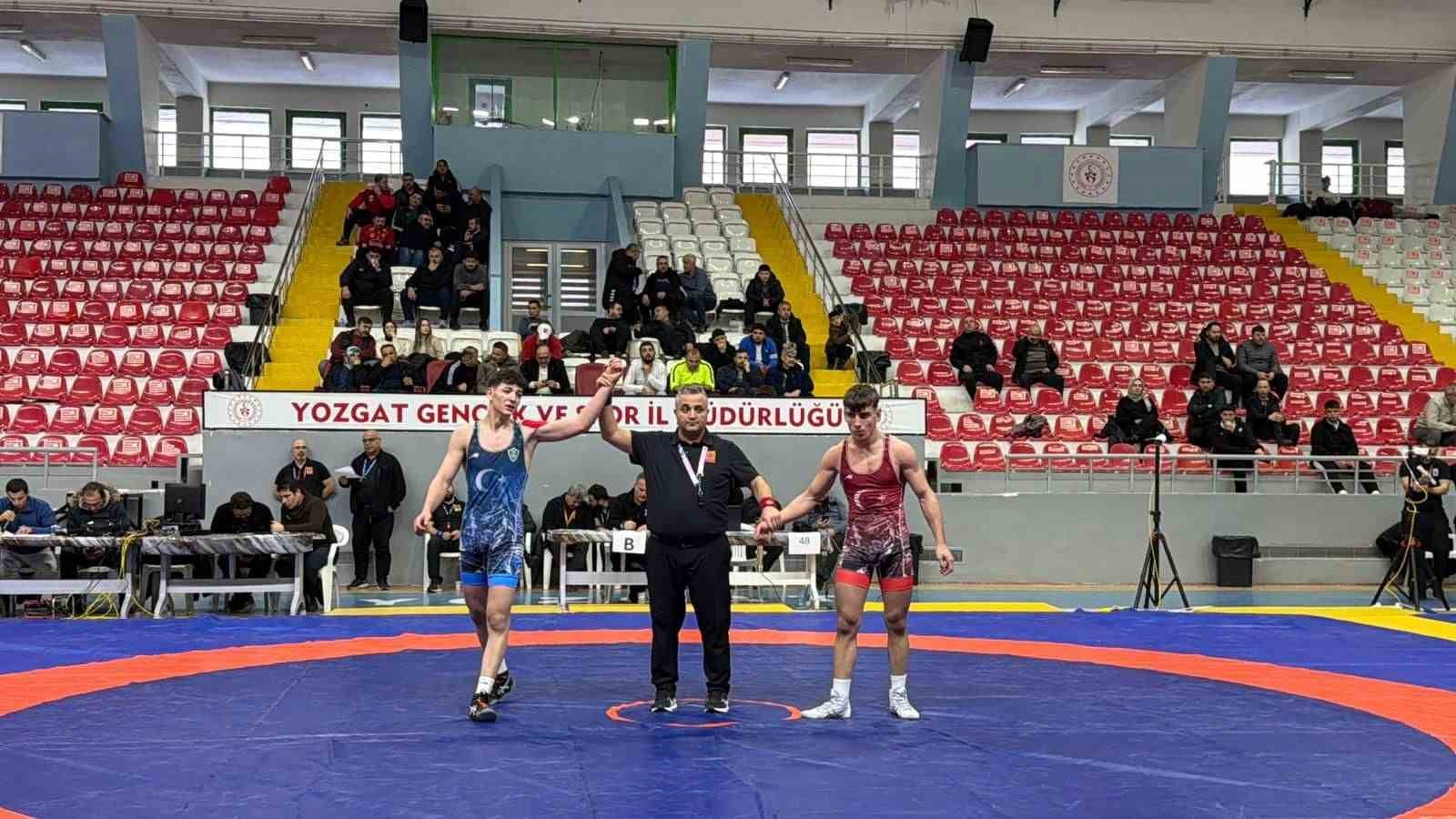 Minderde Kayseri rüzgarı
