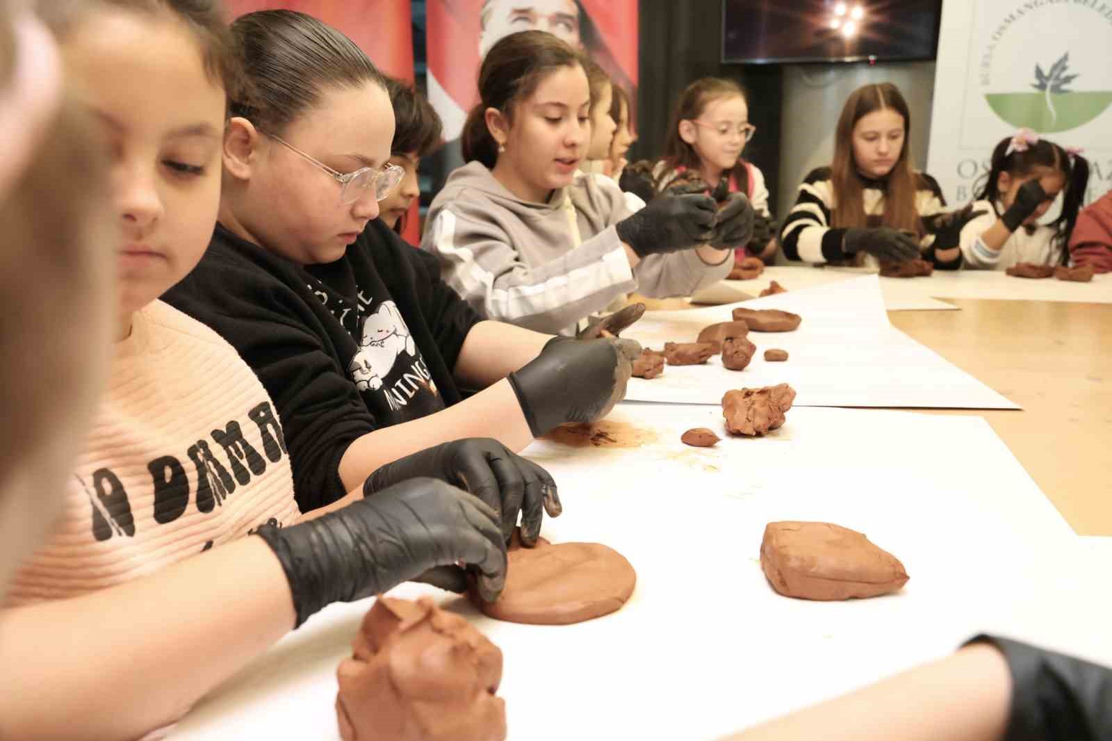 Minik arkeologlar tarihi Osmangazi’de keşfediyor
