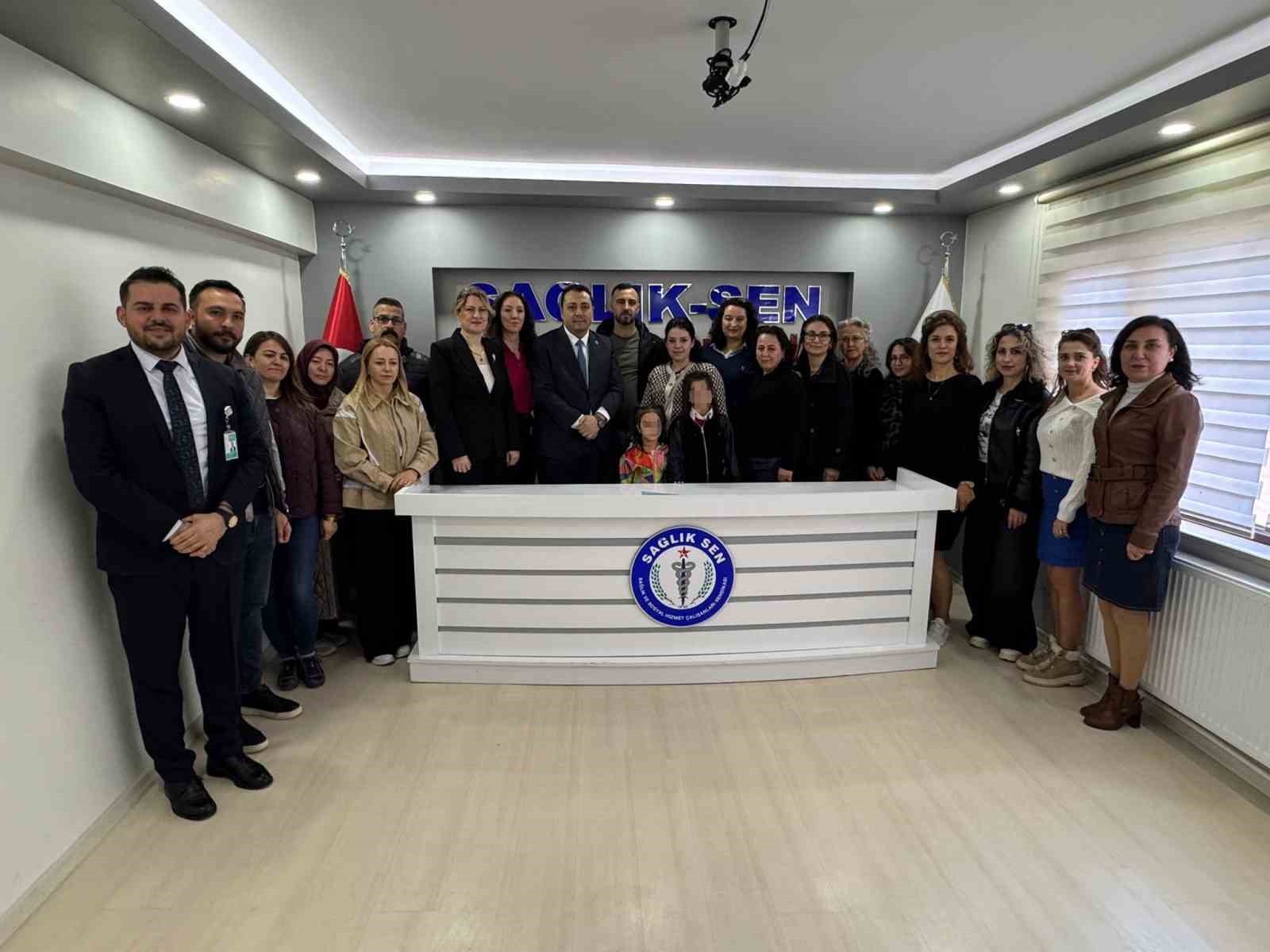 Minik Esila için sağlıkçılar tek yürek oldu
