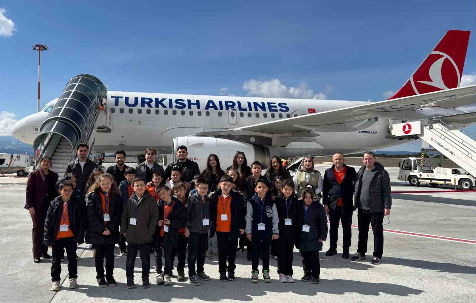 ’Minik kanatlar’ın havlimanı heyecanı
