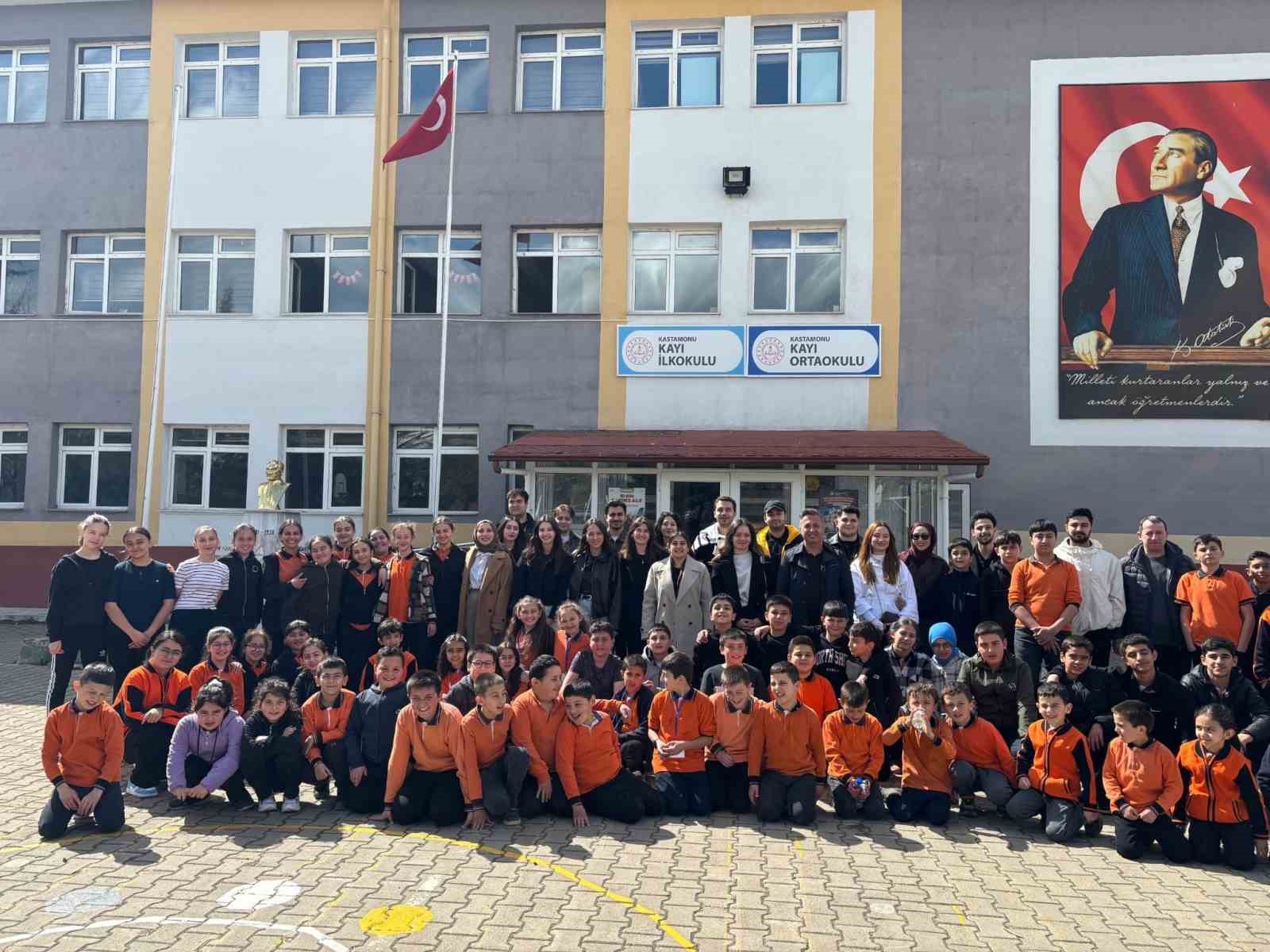 ’Minik kanatlar’ın havlimanı heyecanı
