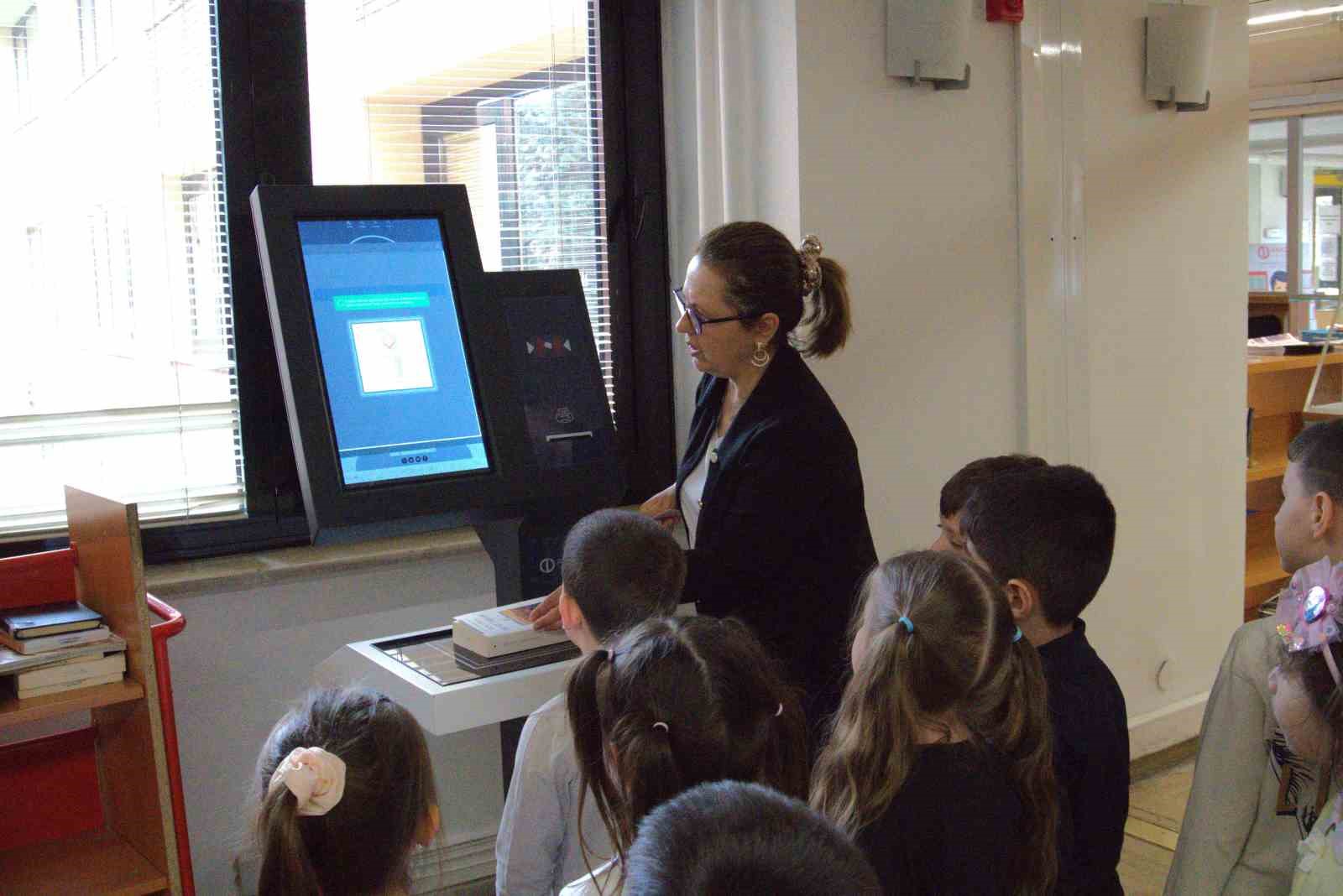 Minik öğrenciler Kütüphane Haftası’nda kitaplarla buluştu
