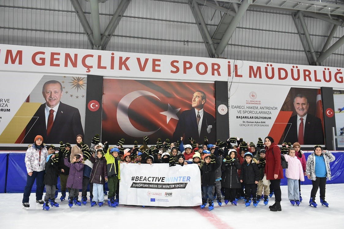 Minik yüreklere ‘HİS’ten  bere desteği
