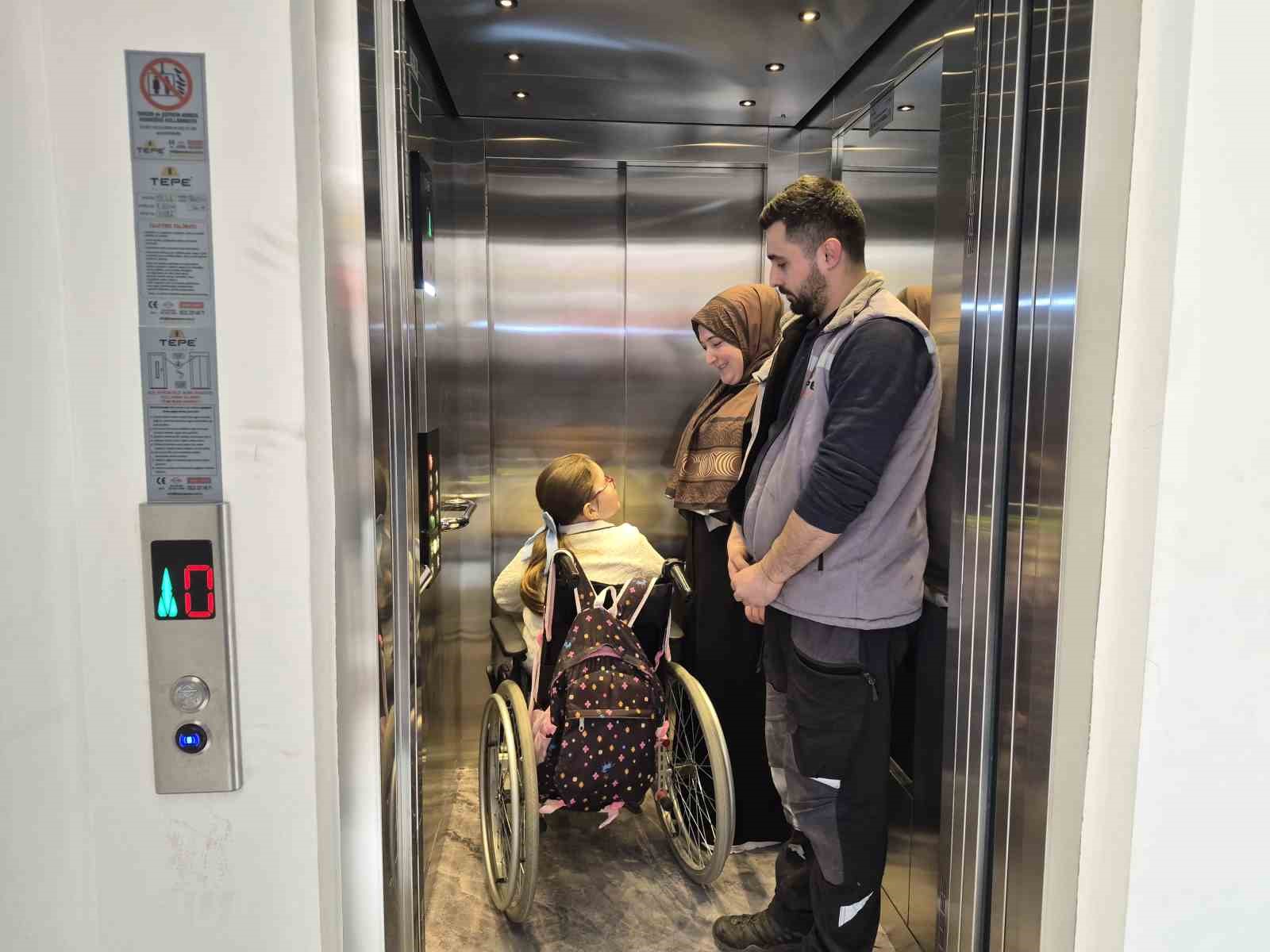 Minik Zeynep için eğitim artık daha rahat
Minik Zeynep için eğitim artık daha rahat