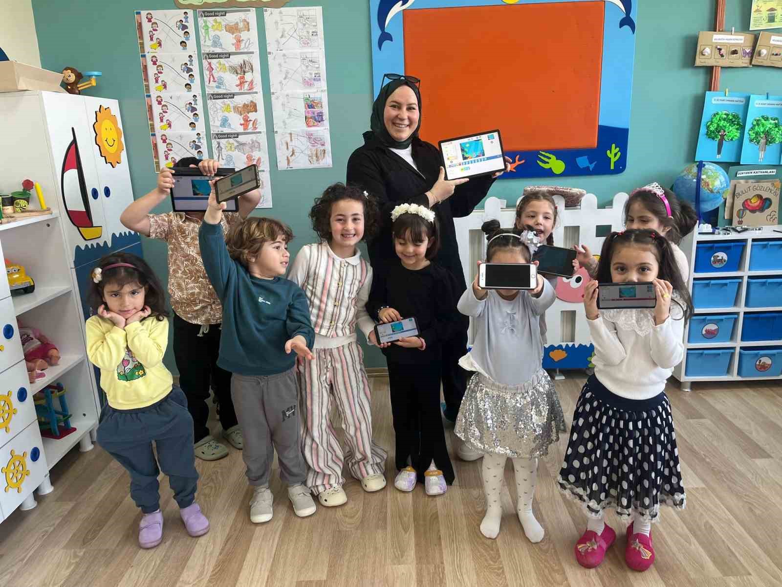 Minik zihinlerle kodlama serüveni
