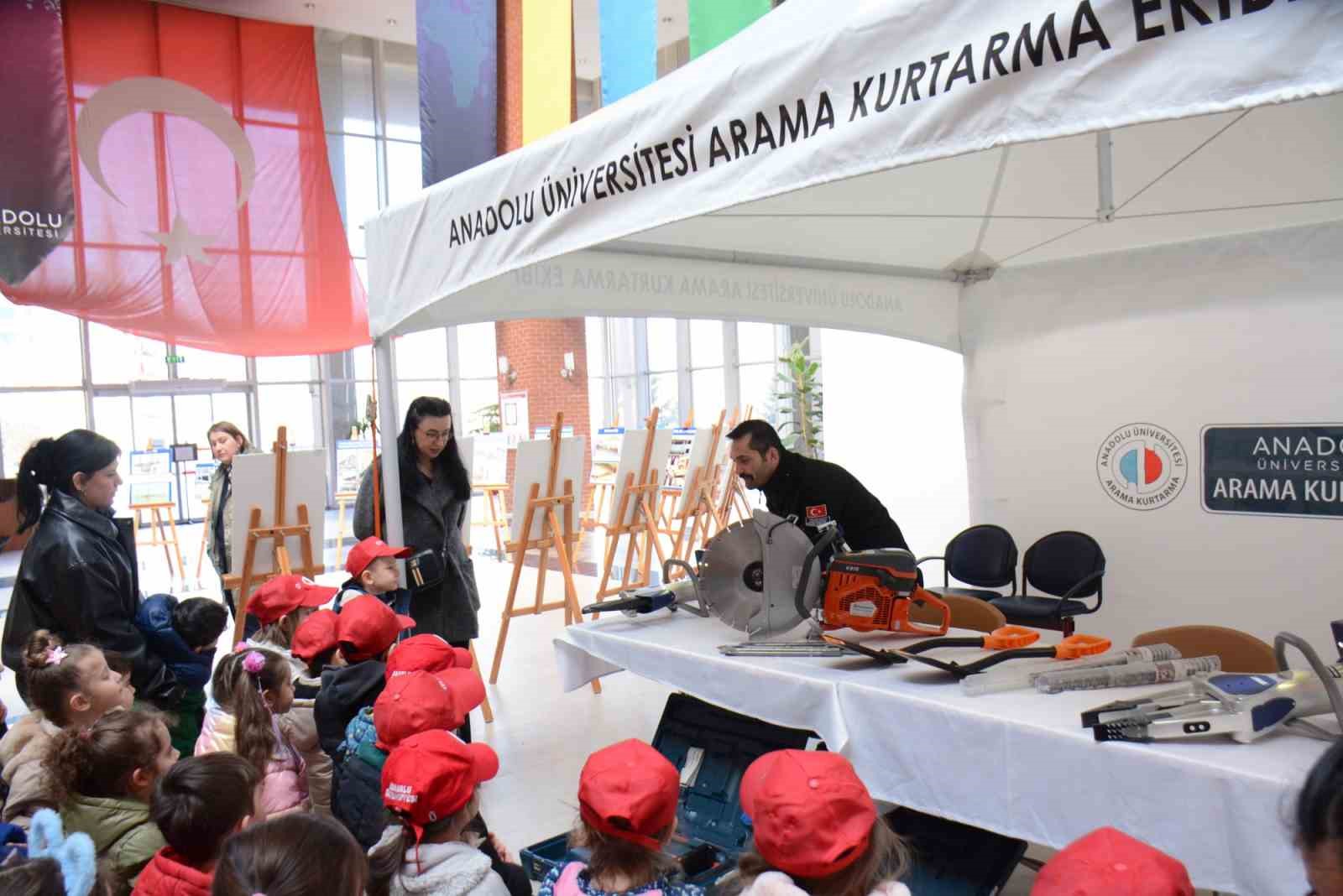 Miniklere afet bilinci aşılandı
