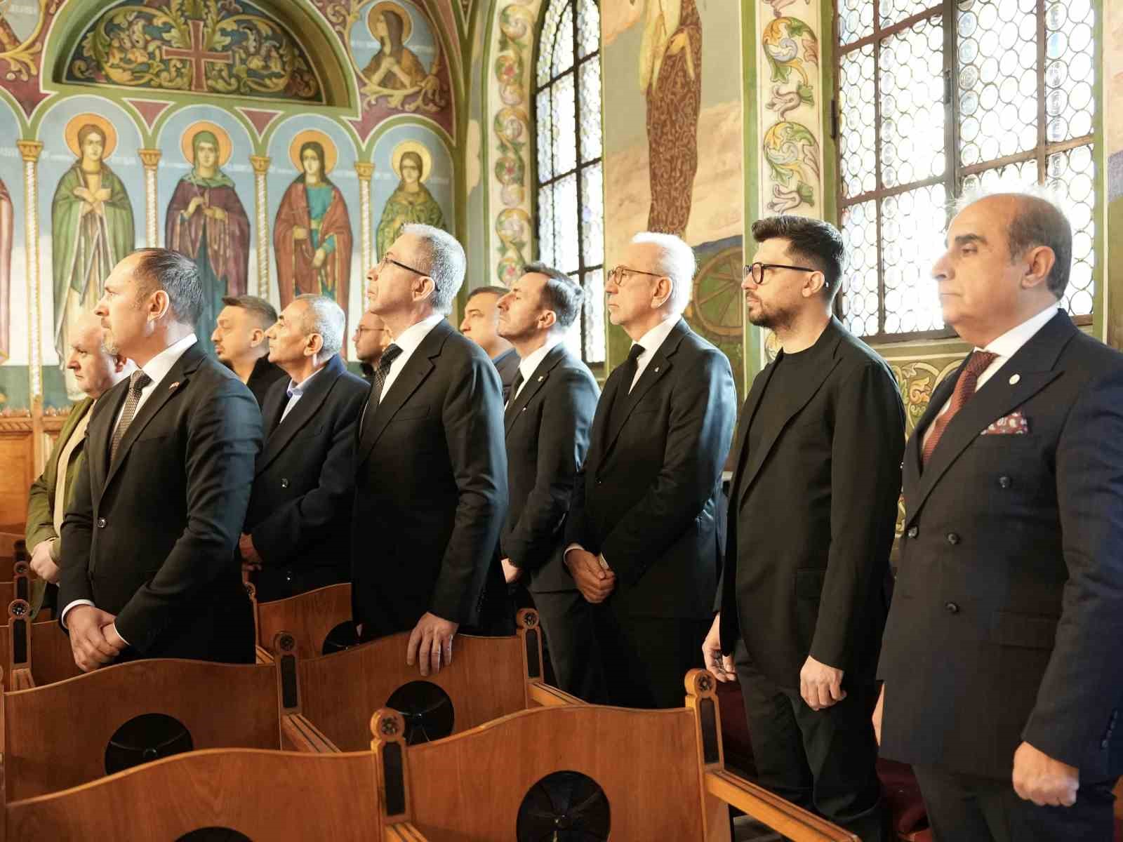 Mircea Lucescu son yolculuğuna uğurlandı
