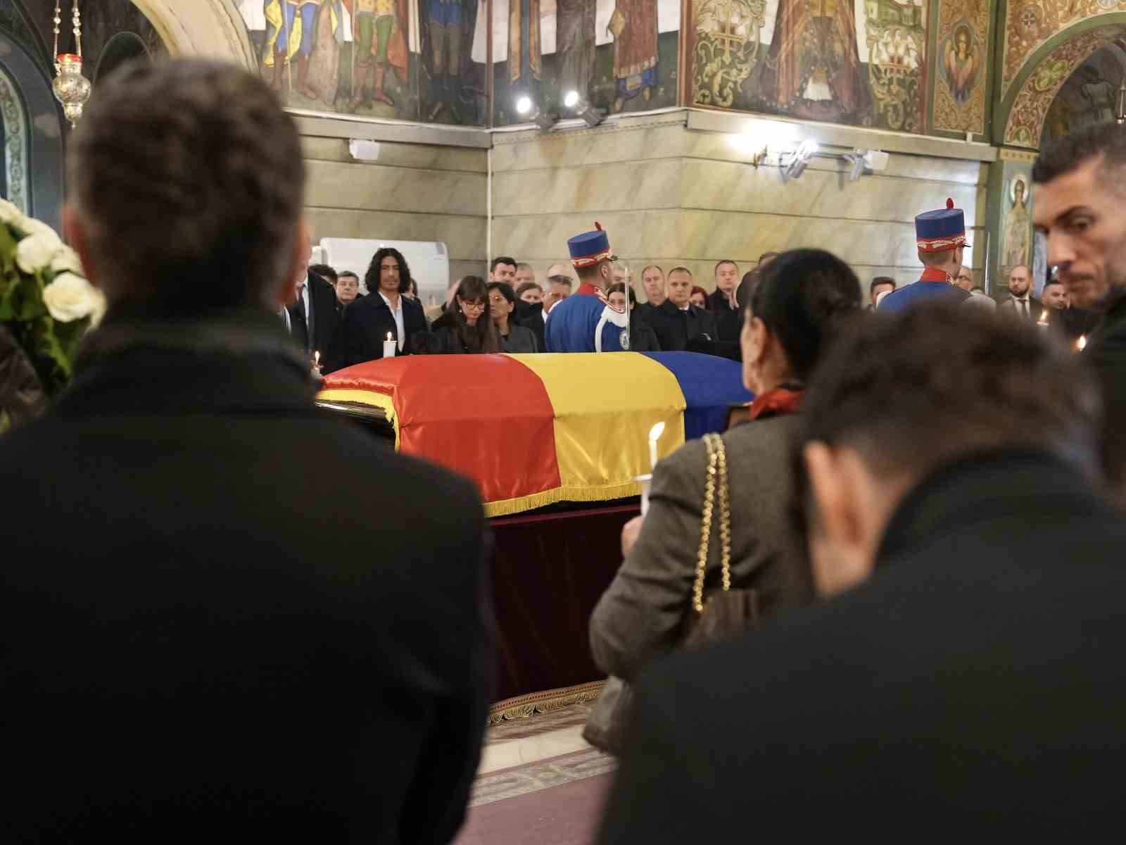 Mircea Lucescu son yolculuğuna uğurlandı
