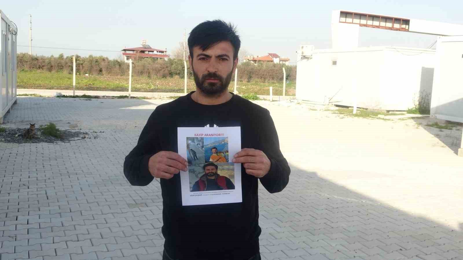 Misafirliğe geldiği evin camından çıkarak kaybolan genç 13 gündür aranıyor
