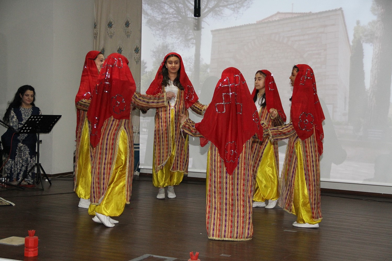 "Mısralarda Saklı Kula Tiyatral Şiir Etkinliği" yoğun ilgi gördü
