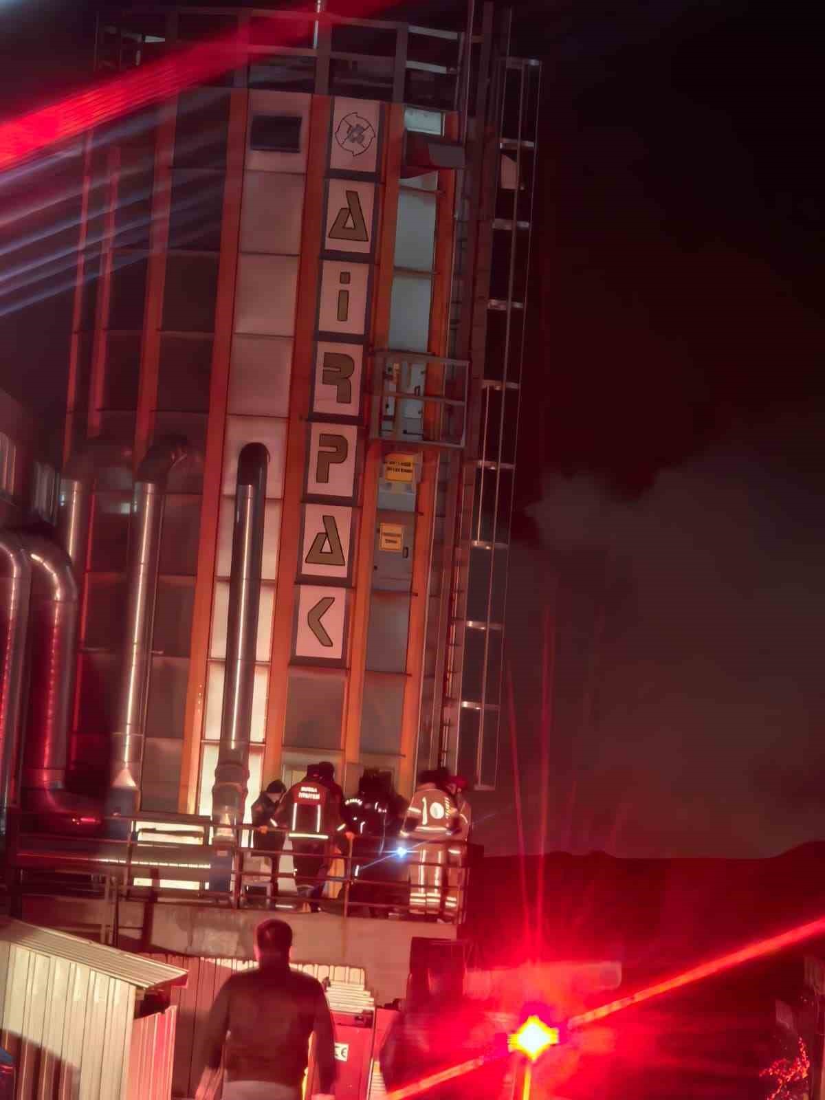 Mobilya fabrikasında feci kaza: Talaş silosuna düşen işçi hayatını kaybetti
