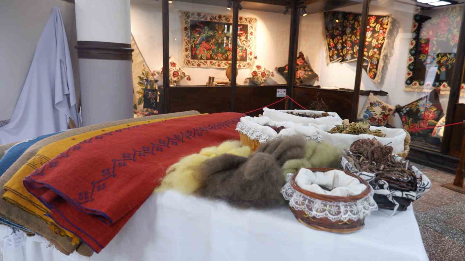 Moda dünyasının yeni gözdesi: Ehram
Moda dünyasının yeni gözdesi: Ehram