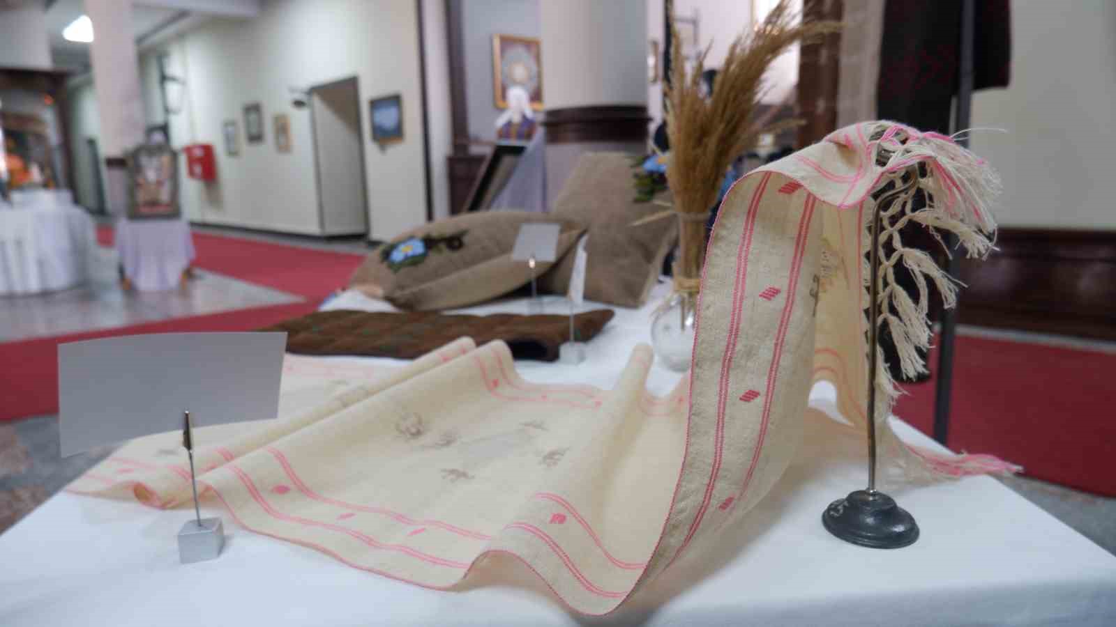 Moda dünyasının yeni gözdesi: Ehram
Moda dünyasının yeni gözdesi: Ehram