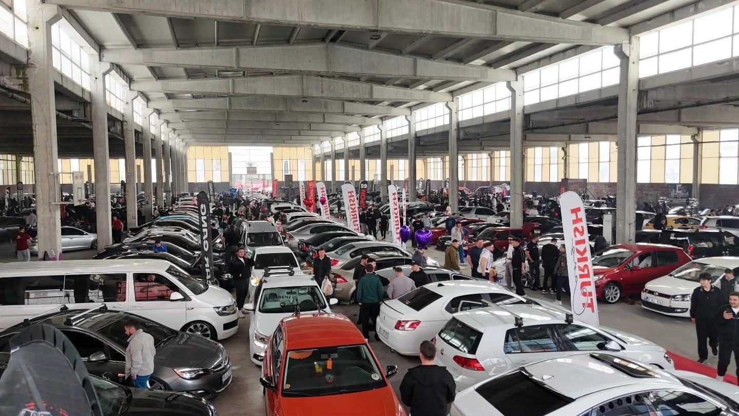 Modifiye tutkunları Pınarhisar’da buluştu
