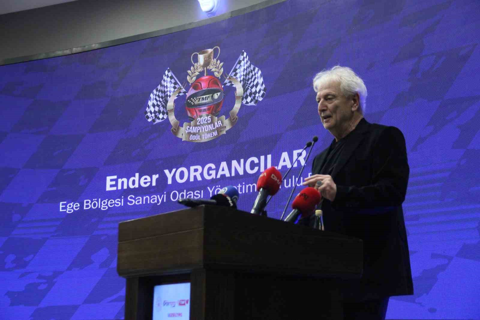 Motosikletin şampiyonları kupalarına İzmir’de kavuştu
