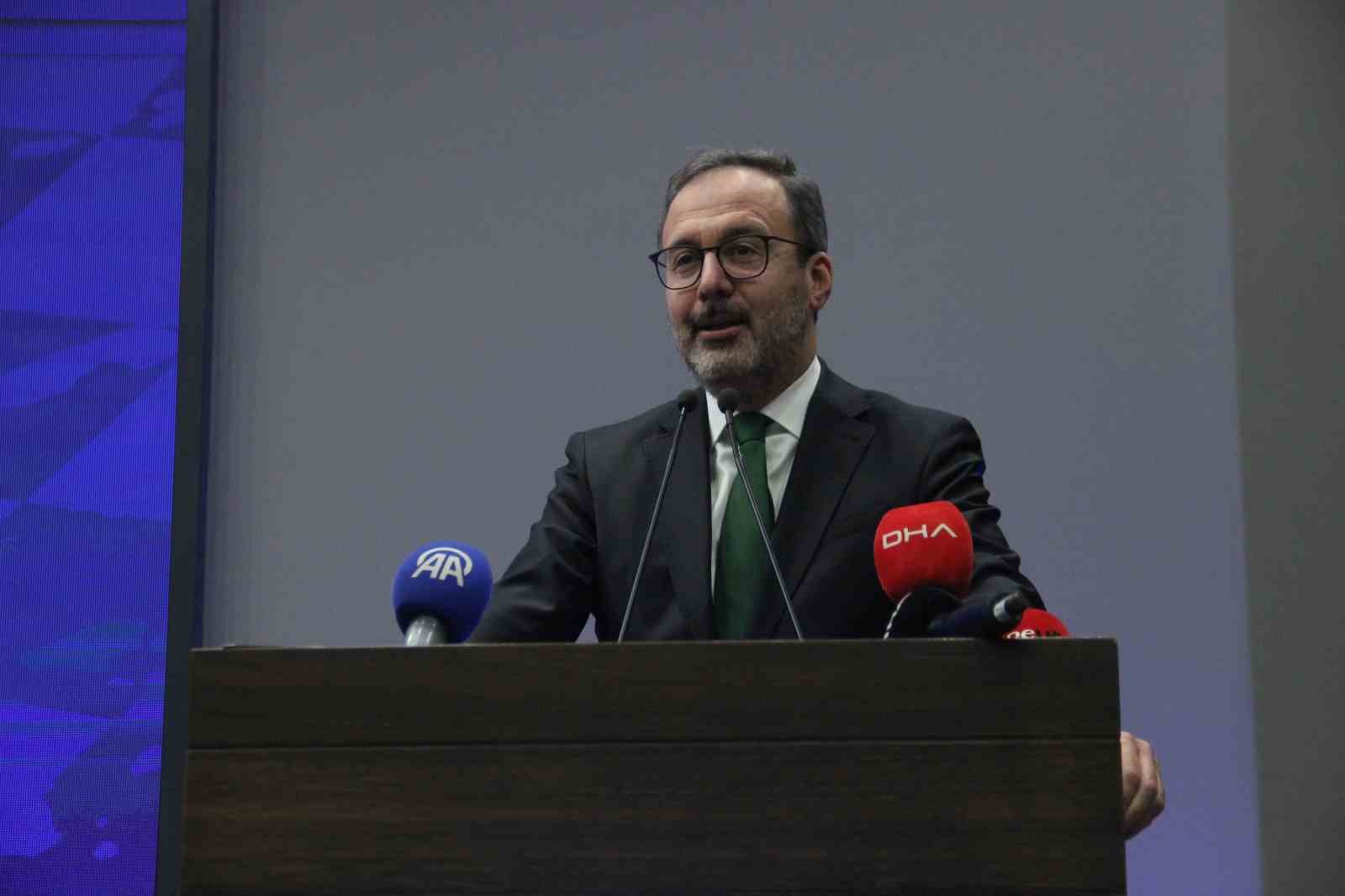 Motosikletin şampiyonları kupalarına İzmir’de kavuştu
