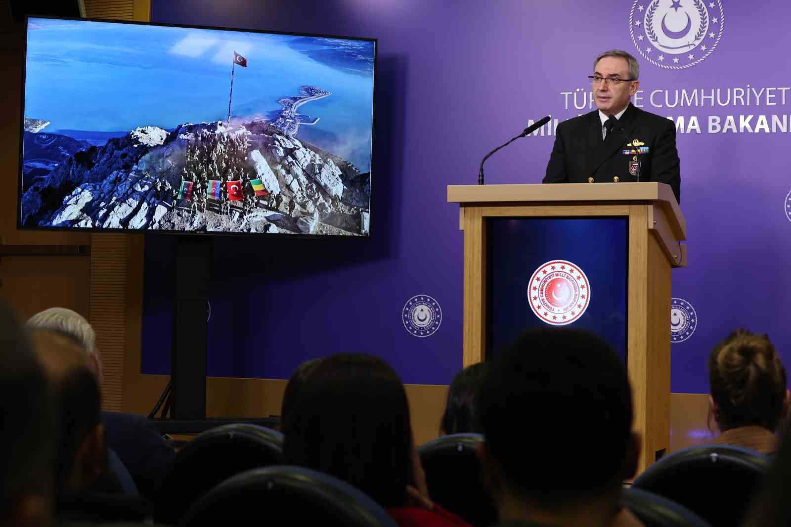 MSB: "Suriye hükümeti birlik ve bütünlüğü için bir inisiyatif almaya karar verirse Türkiye ona destek olacaktır"
