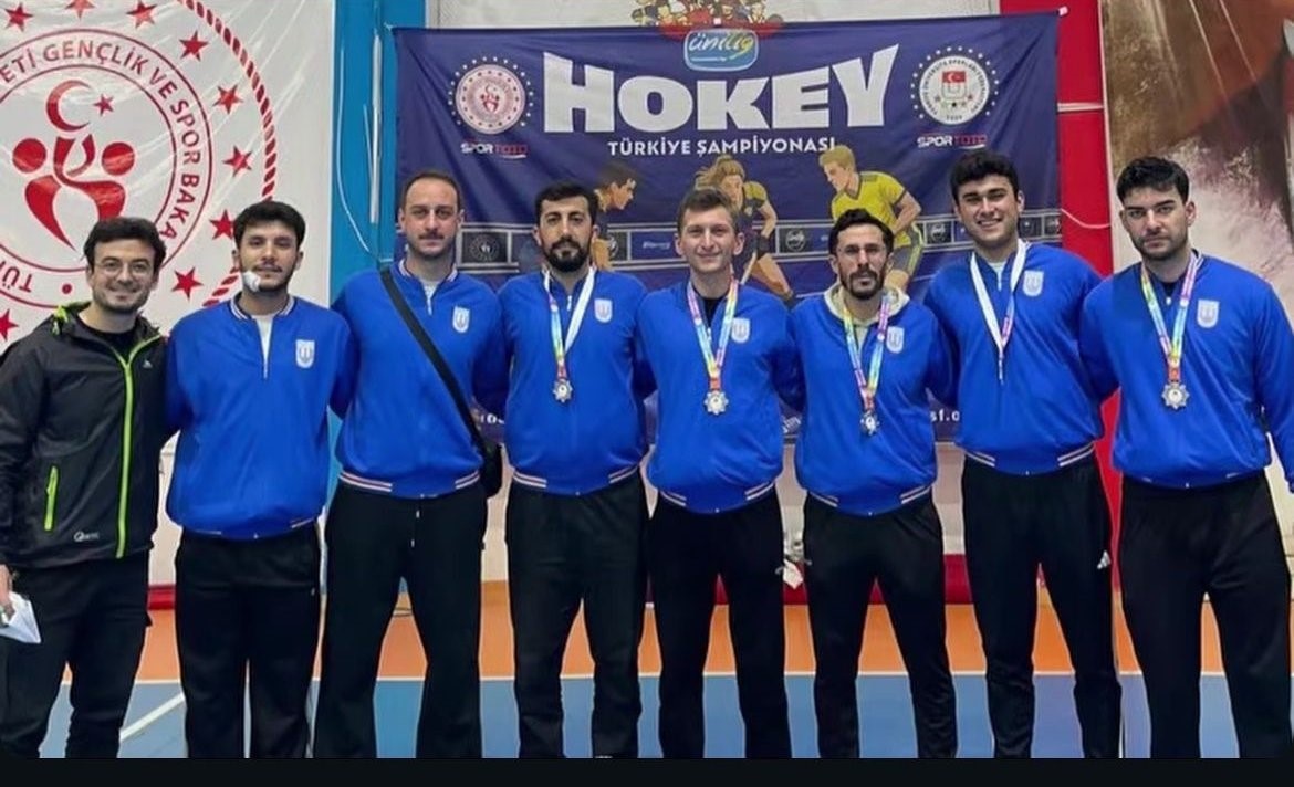 MSKÜ hokeyde Türkiye ikincisi oldu

