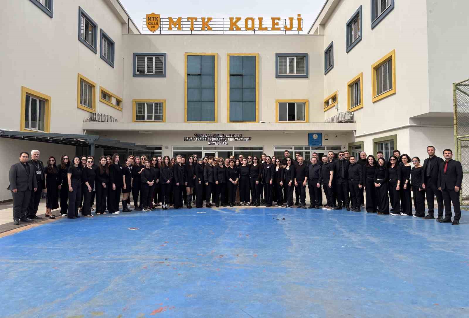 MTK Okulları’nda siyah giyerek şiddete sessiz kınama

