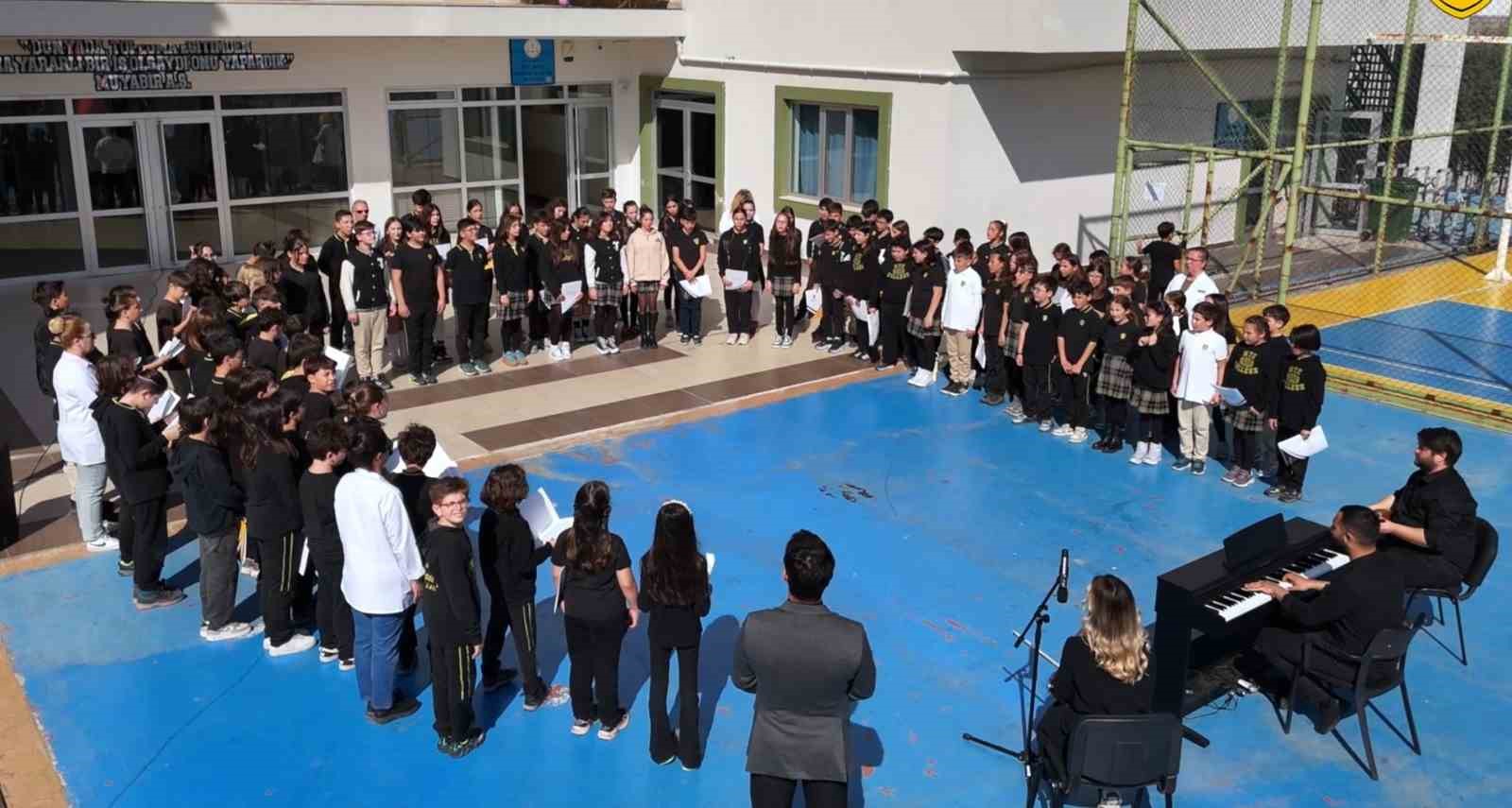 MTK Ortaokulu’nda 111. yılında Çanakkale Zaferi ve şehitler unutulmadı
