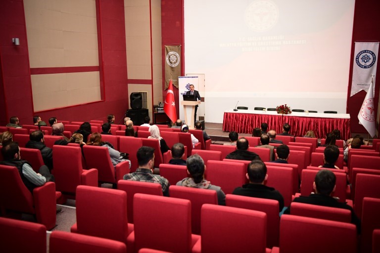 MTÜ sağlıkta yapay zeka çalıştayı düzenlendi
MTÜ sağlıkta yapay zeka çalıştayı düzenlendi