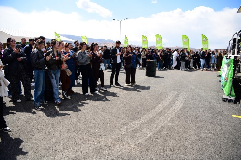 MTÜ’de sürdürülebilirlik temalı Yeşil Kampüs Festivali
MTÜ’de sürdürülebilirlik temalı Yeşil Kampüs Festivali