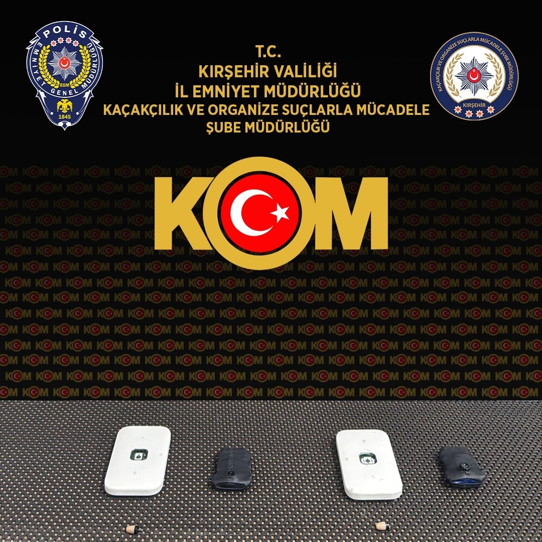 Mucur’da ehliyet sınavında kopya düzeneği ele geçirildi
