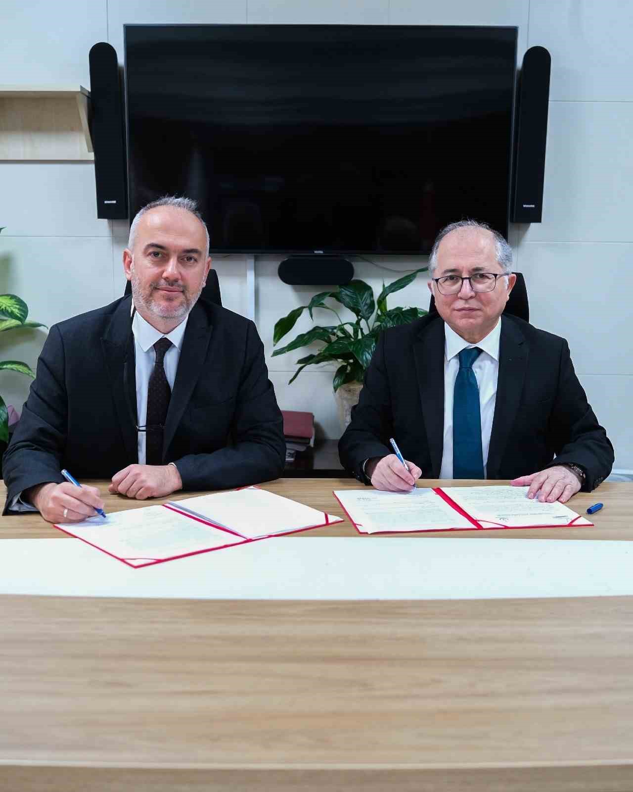 Mudanya Üniversitesi ile Bursa İl Sağlık Müdürlüğü arasında önemli iş birliği
