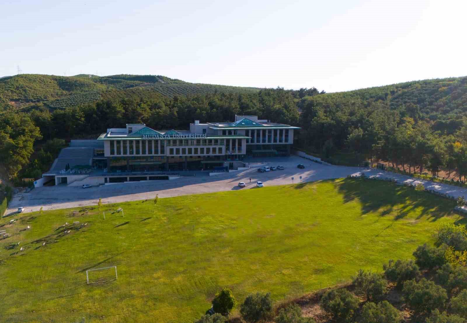 Mudanya Üniversitesi yüksek lisans programlarına kayıtlar devam ediyor
