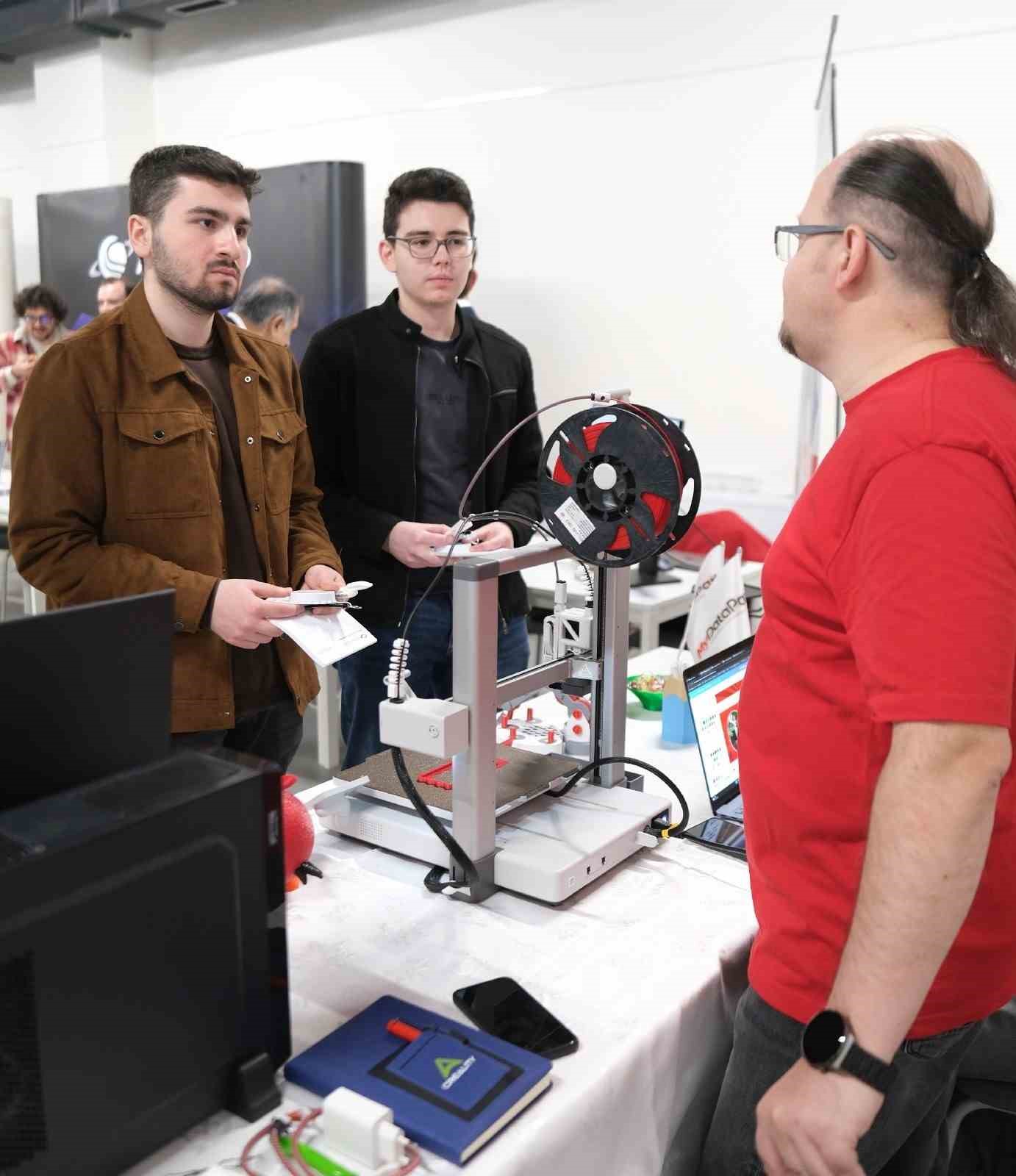 Mudanya Üniversitesi’nde gelecek konuşuldu
