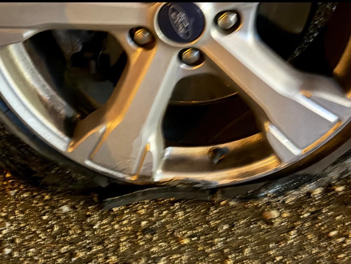 Mudanya Yolu sürücülere kabus yaşatıyor
