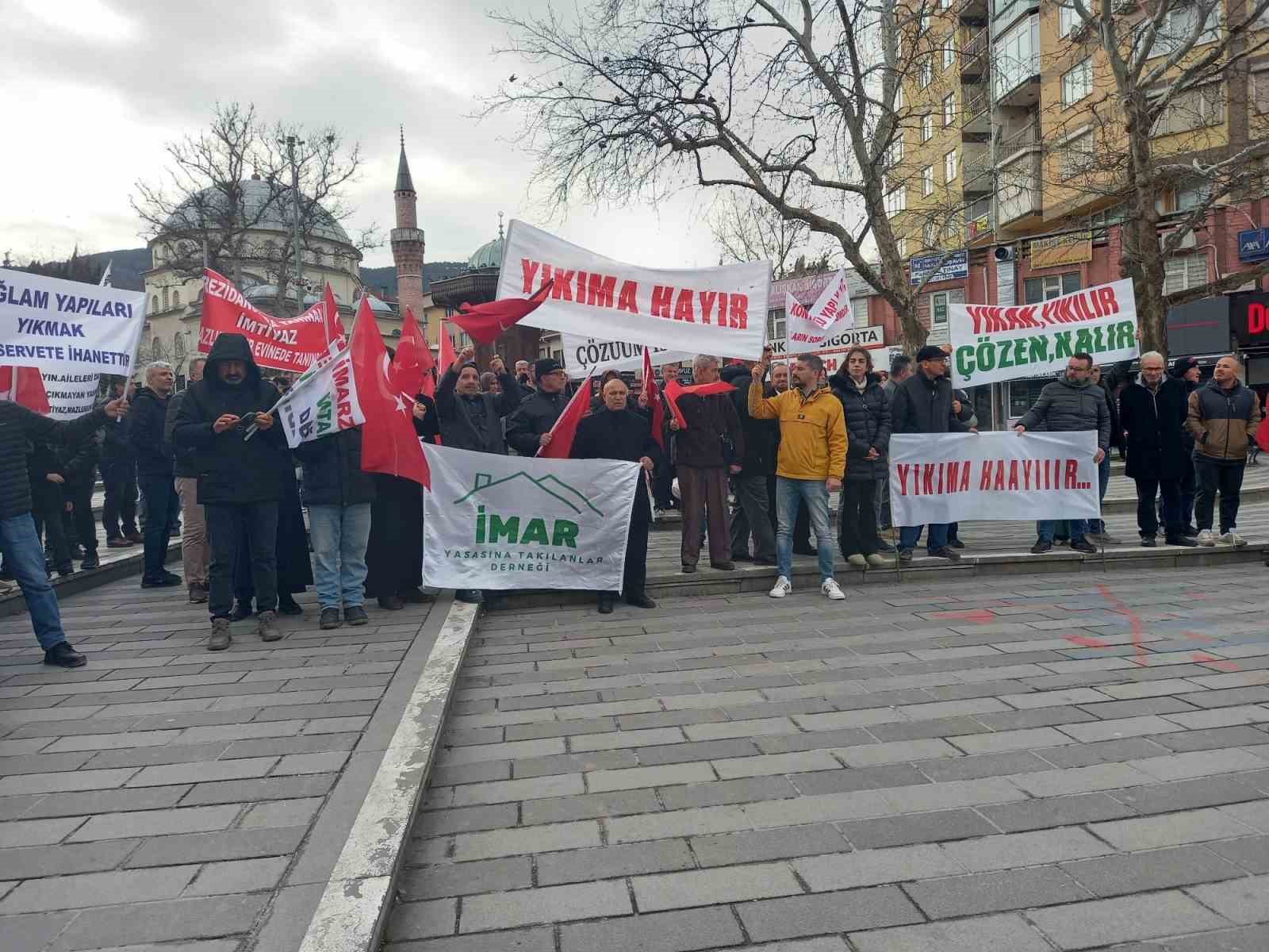 Mudanya’da 2 bin bina sahibi yıkım tehdidi ile karşı karşıya
