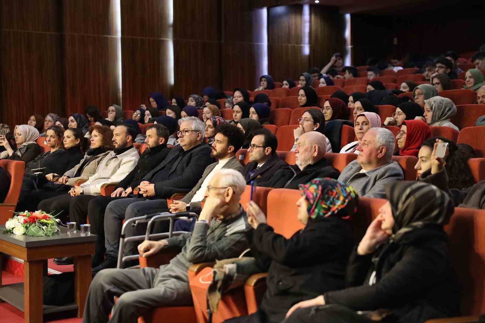 Müezzin Hadi Duran ve ekibi Sakaryalılarla buluştu
