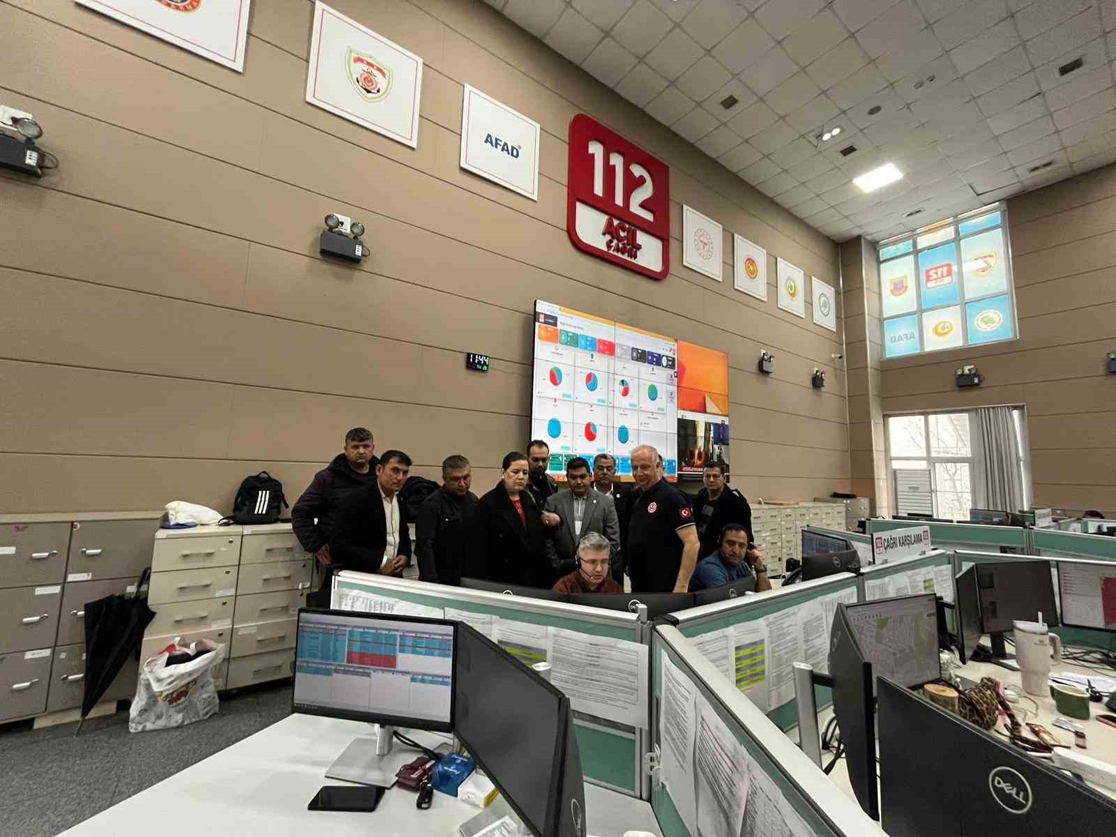 Muğla 112 Acil Çağrı Merkezi muhtarları ağırladı
