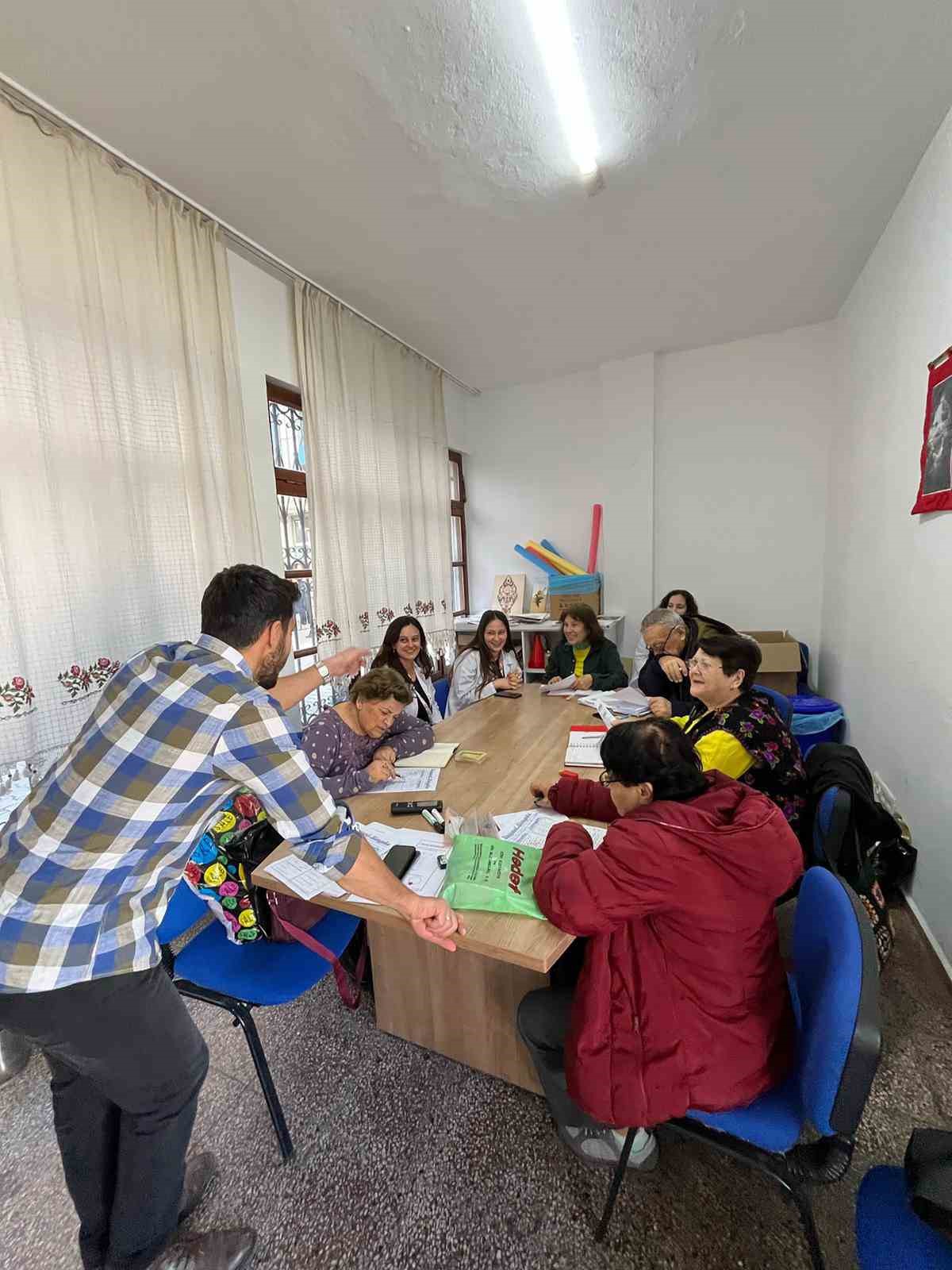 Muğla Büyükşehir 100 Yaş Evlerinde yüzler gülüyor
