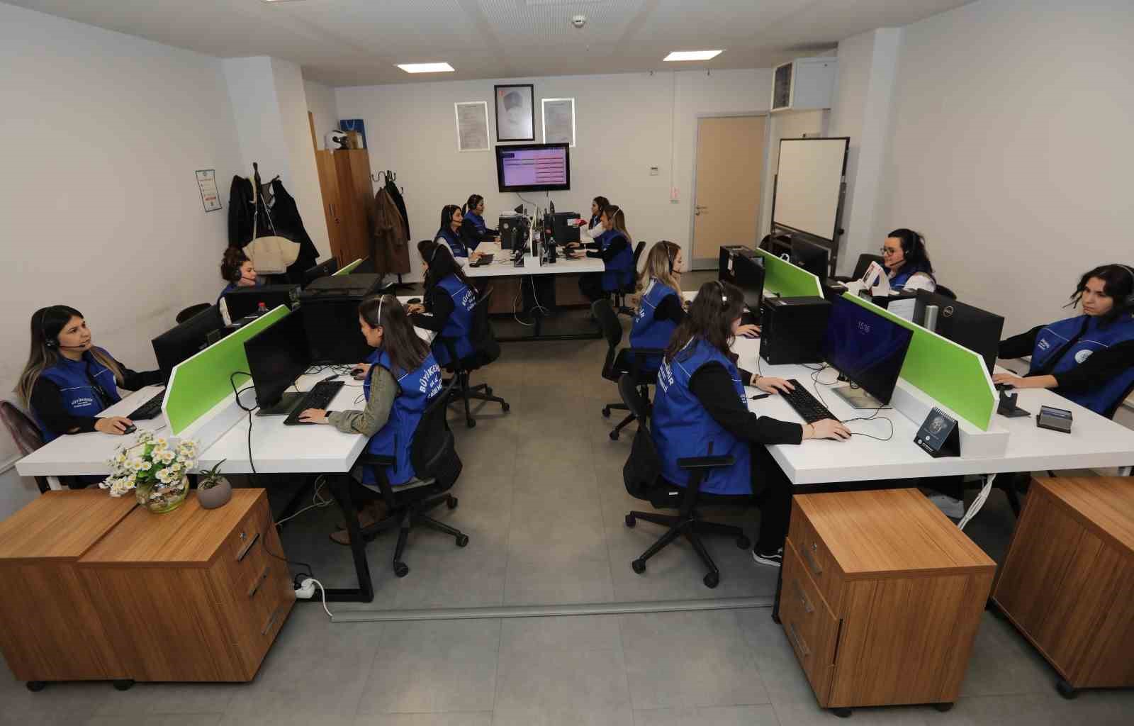 Muğla Büyükşehir 2025 yılında çağrı merkezi taleplerinin yüzde 98’ini sonuçlandırdı
Muğla Büyükşehir 2025 yılında çağrı merkezi taleplerinin yüzde 98’ini sonuçlandırdı