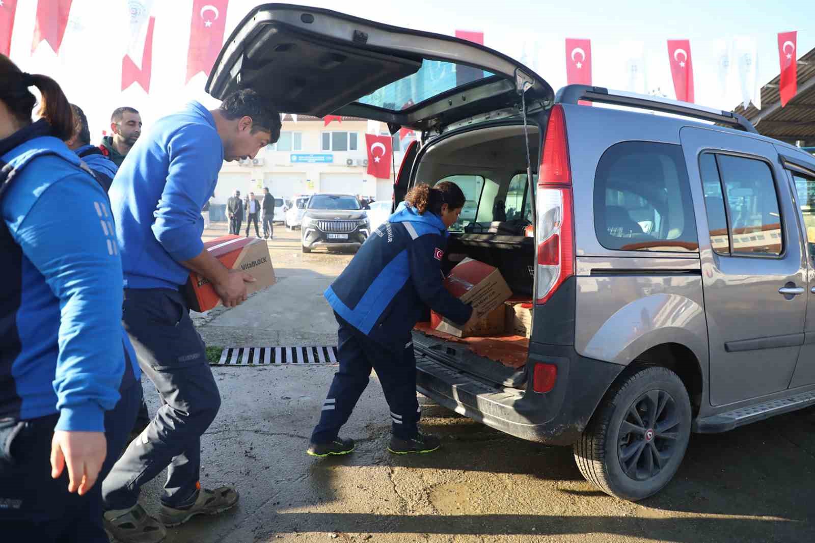 Muğla Büyükşehir Belediyesinden hayvan üreticilerine ‘Tuz Taşı’
