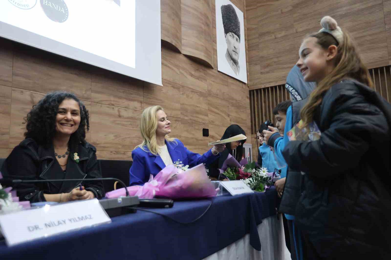 Muğla Büyükşehir’den çocukların hayaline dokunan buluşma
Muğla Büyükşehir’den çocukların hayaline dokunan buluşma