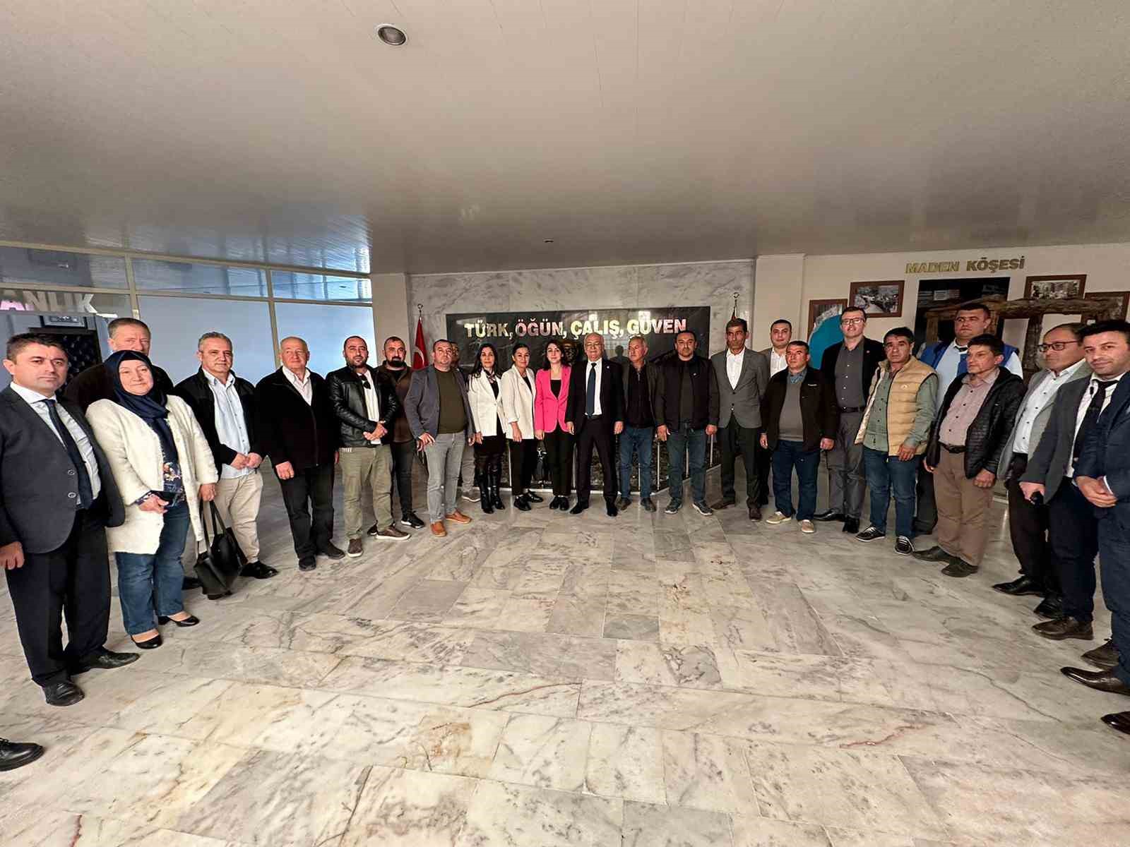 Muğla Büyükşehirden Muğla’da destek
Muğla Büyükşehirden Muğla’da destek