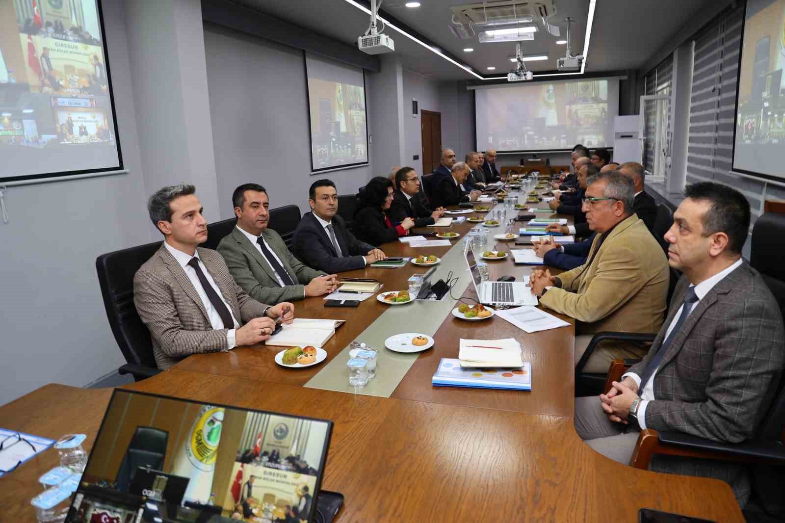 Muğla Orman Bölge Müdürlüğü’nde Faaliyet Değerlendirme Toplantısı gerçekleştirildi
