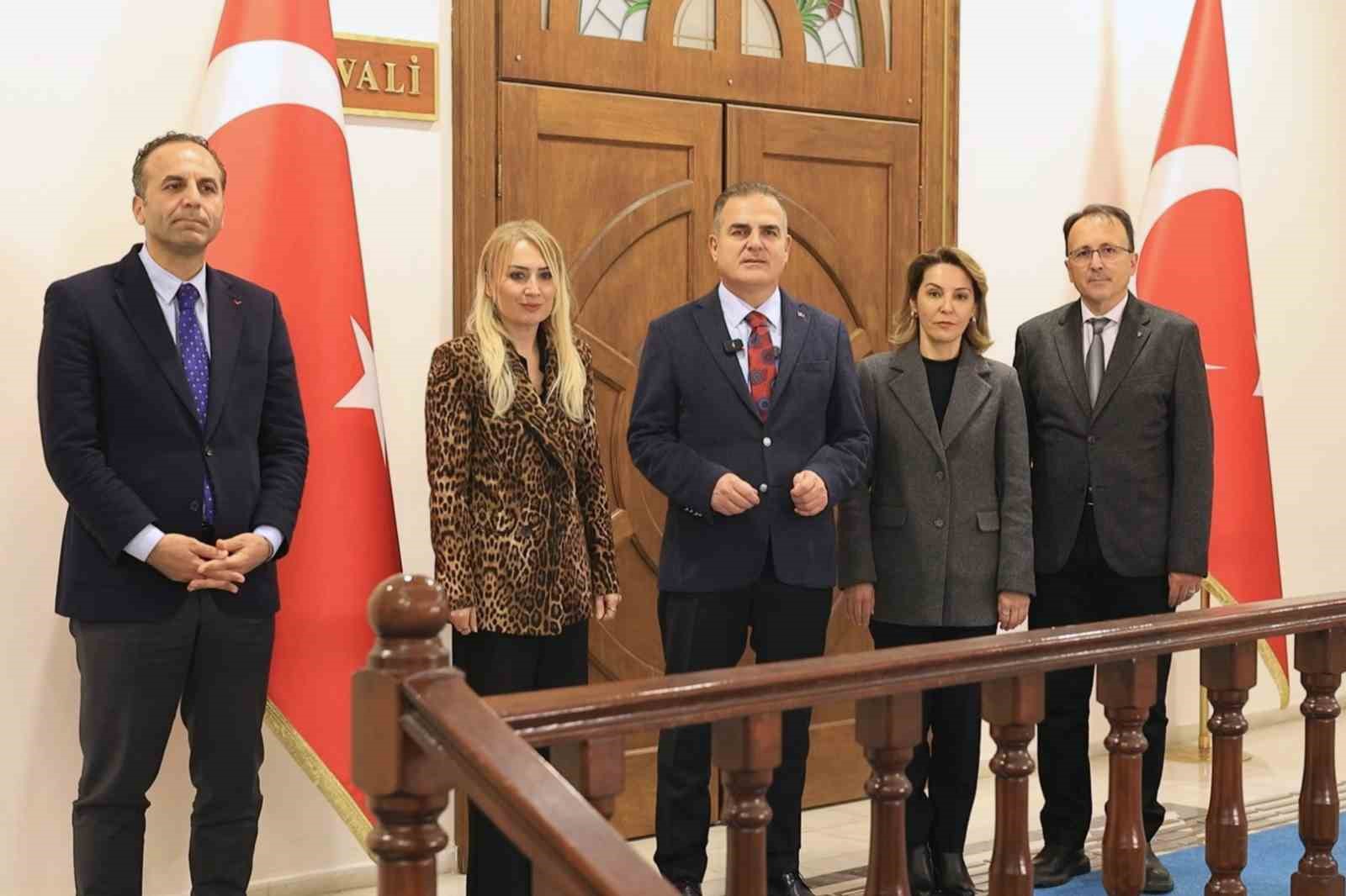 Muğla Valiliği’nde ‘Sigara Bırakma Polikliniği’ açıldı
