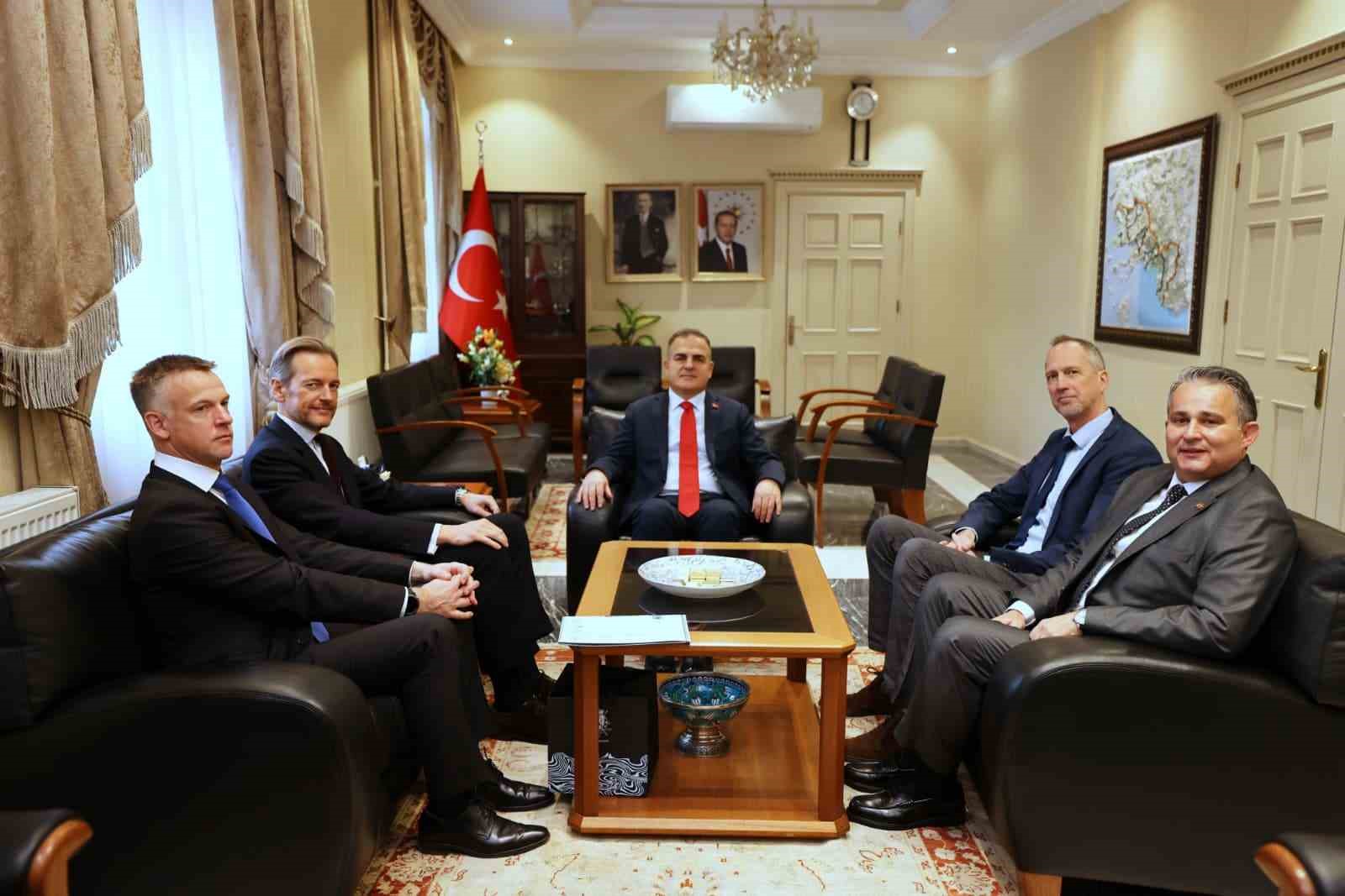 Muğla Valisi Akbıyık, Belçika Büyükelçisi Van de Velde’yi ağırladı
