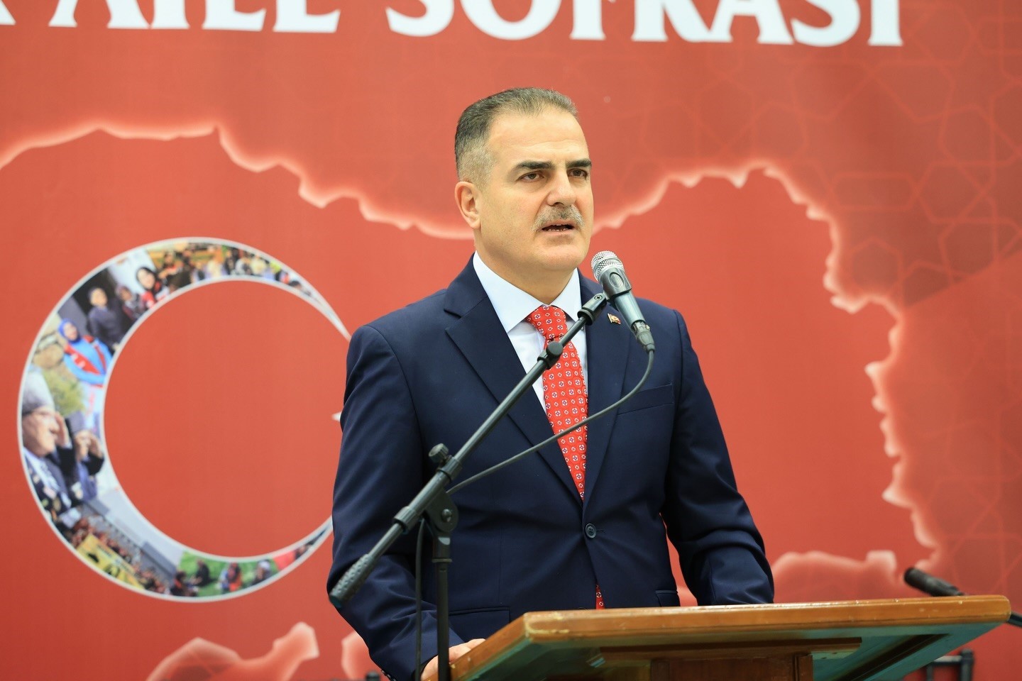 Muğla Valisi Akbıyık, Ramazan’ın ilk iftarında şehit yakınları ve gazilerle buluştu
