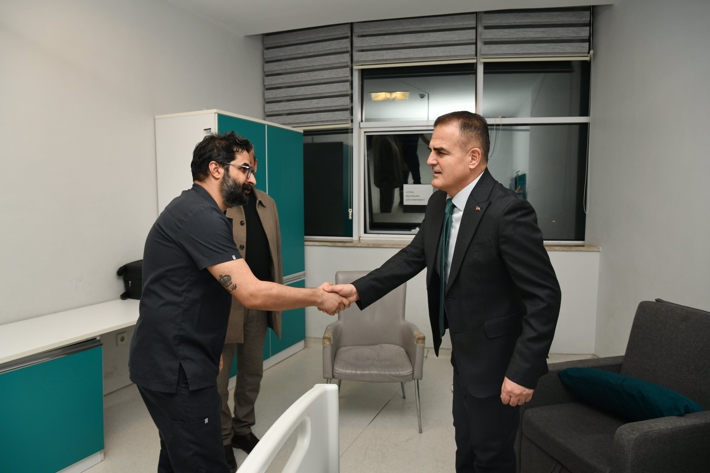 Muğla Valisi Akbıyık sağlık hizmetlerini yerinde inceledi
