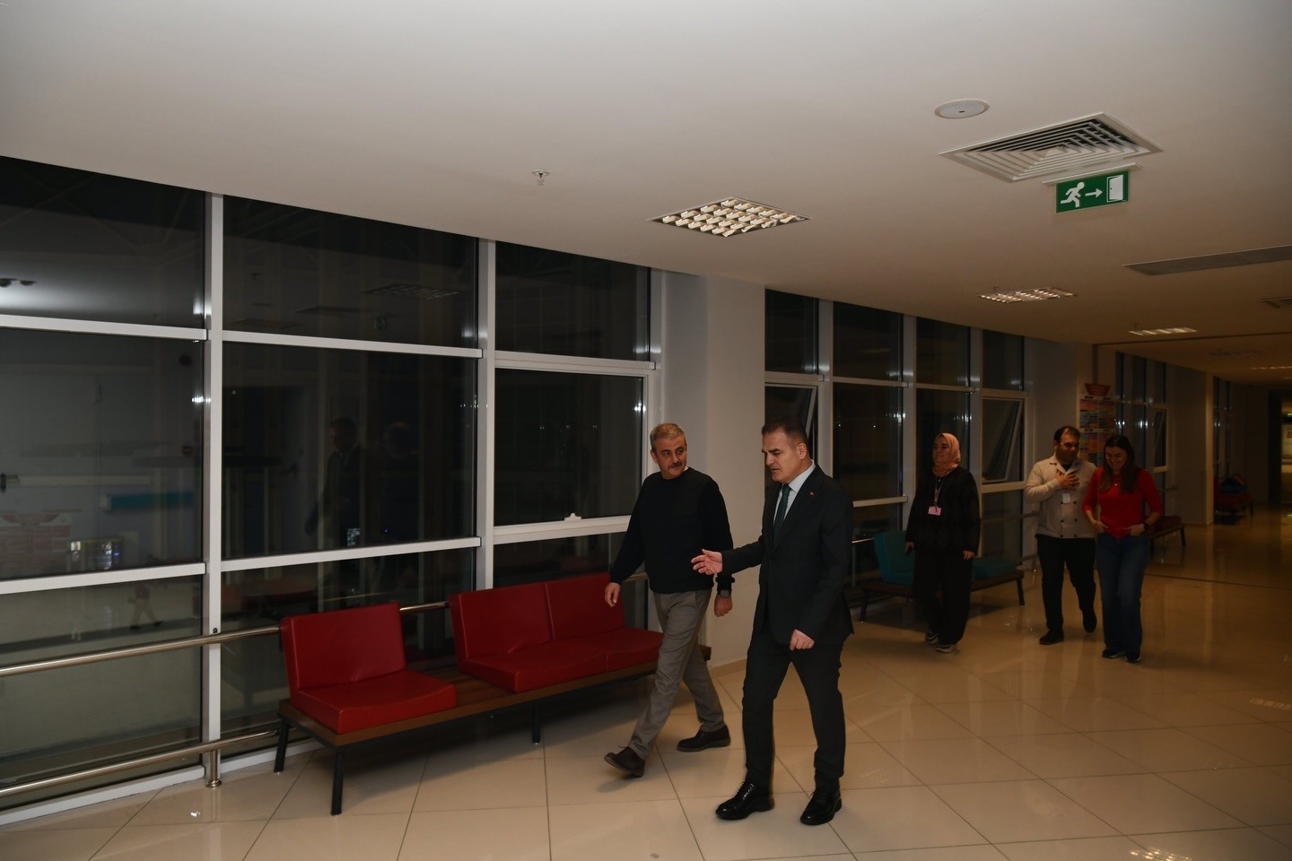 Muğla Valisi Akbıyık sağlık hizmetlerini yerinde inceledi
