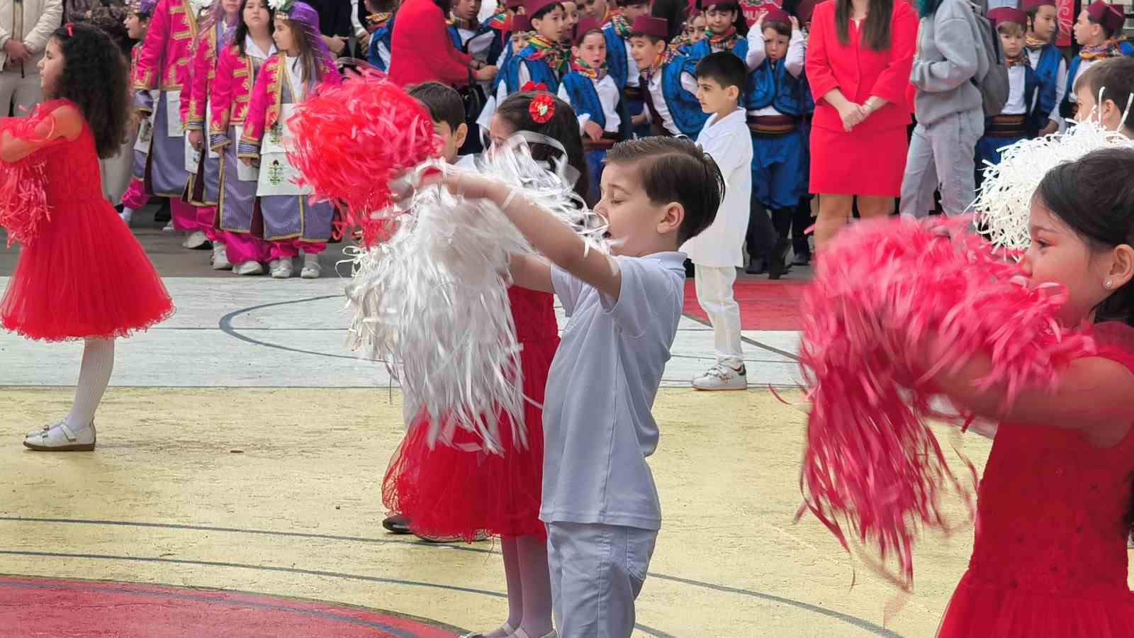 Muğla’da 23 Nisan coşkusu törenlerle kutlandı
