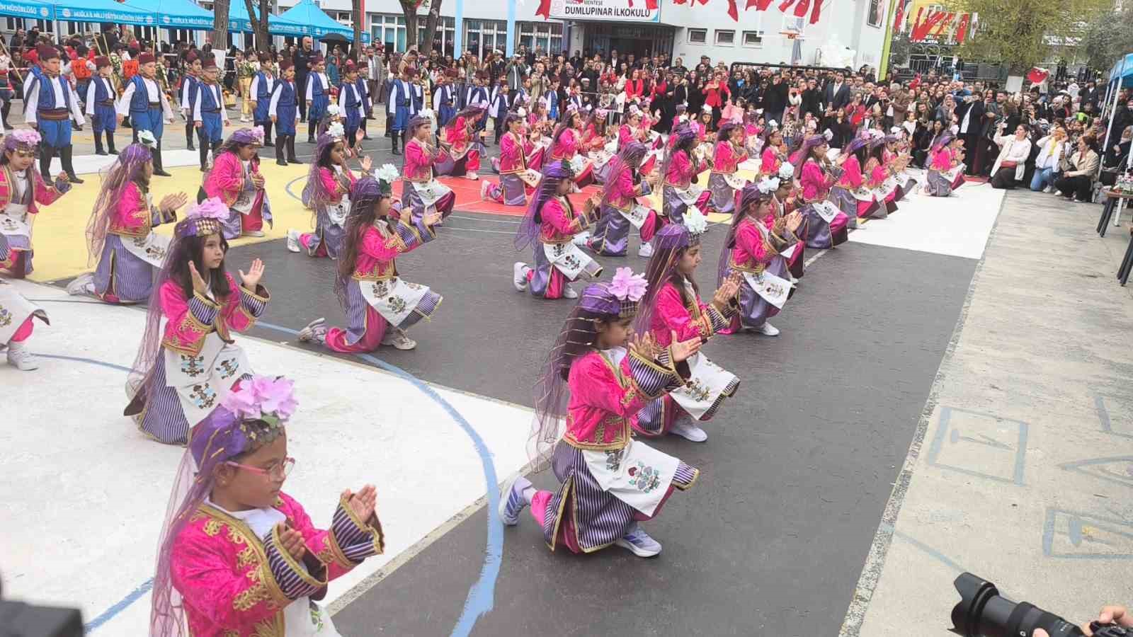 Muğla’da 23 Nisan coşkusu törenlerle kutlandı
