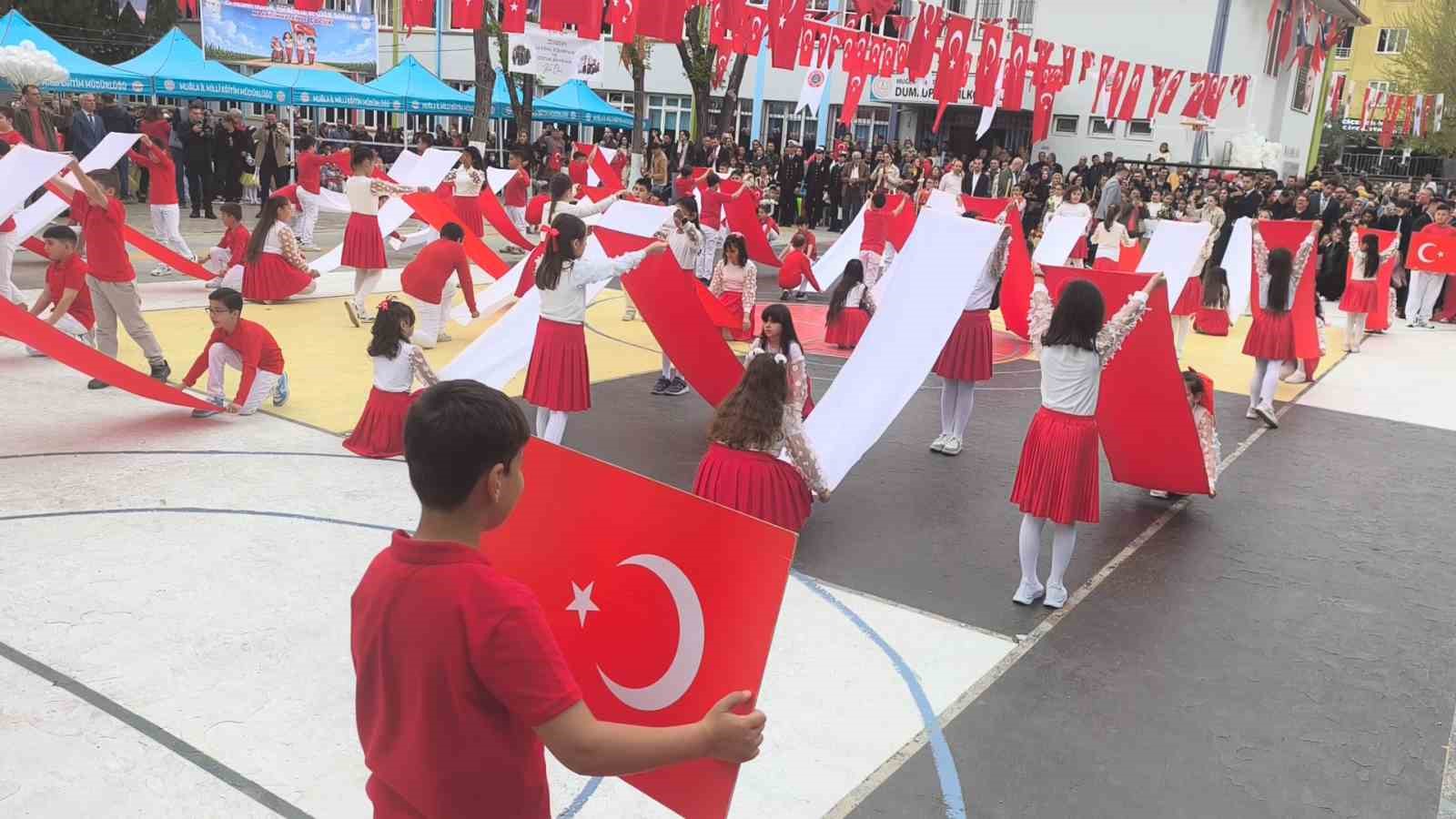 Muğla’da 23 Nisan coşkusu törenlerle kutlandı
